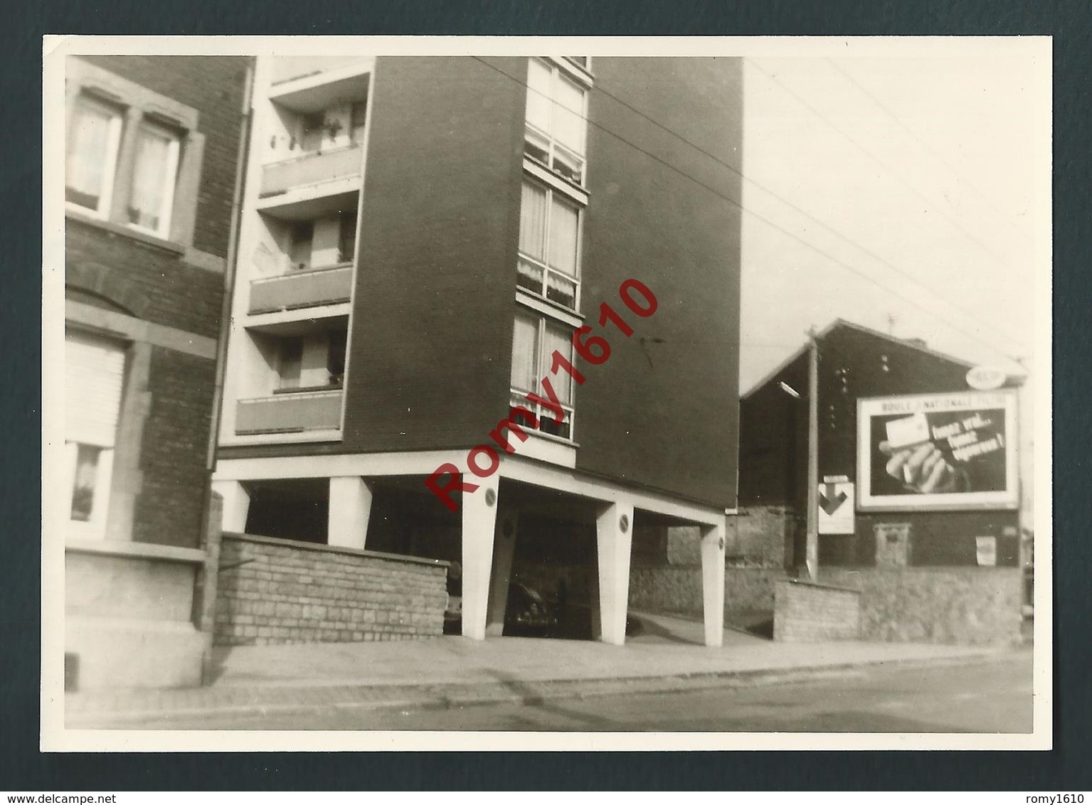 PHOTO Prise Le 21.9.1965 - Grivegnée, Rue Bonne Femme. Panneau Publicitaire - Beyne-Heusay