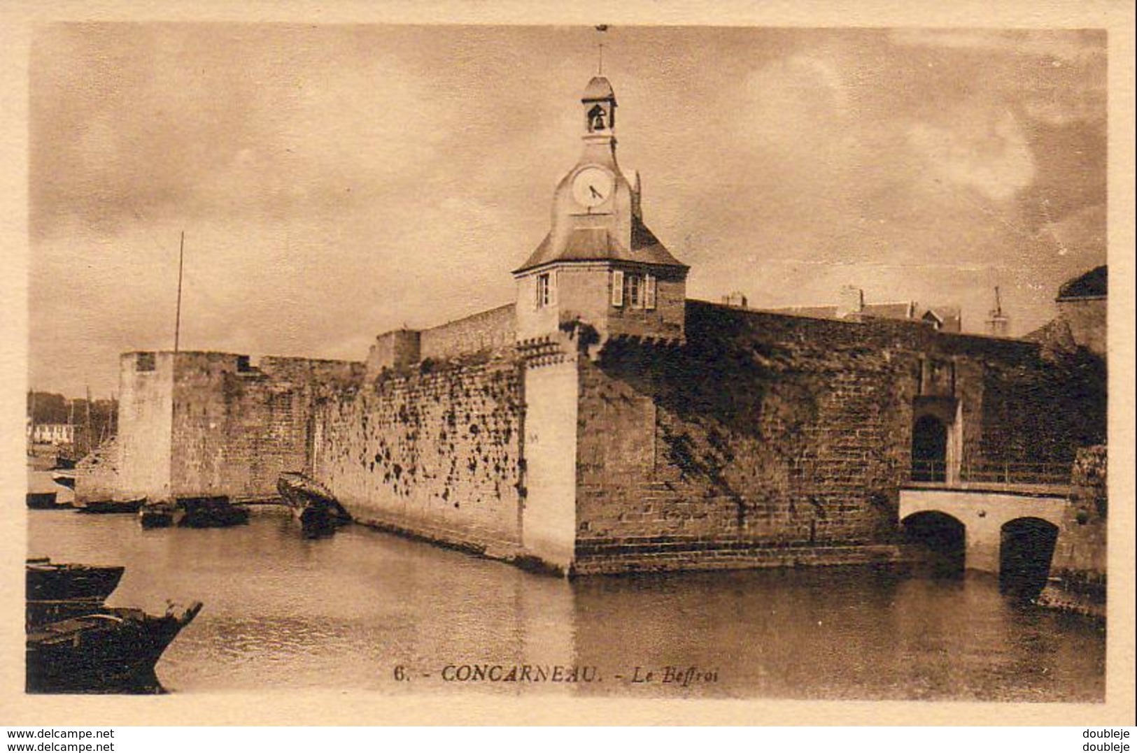 D29  CONCARNEAU  Le Beffroi   ..... - Concarneau