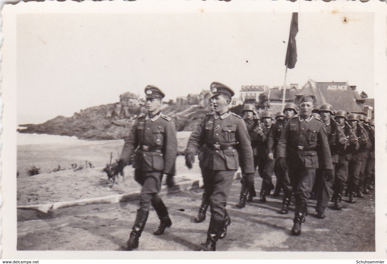 3 Original Fotos Von Deutschen Soldaten In Rothéneuf - Guerre, Militaire