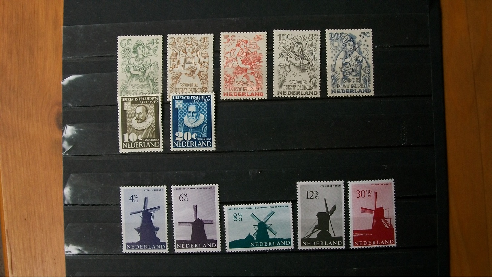 Netherlands Stamps-Lot Of Different Complete Sets-mounted Mint(**mlh) Stamps - Collections (sans Albums)