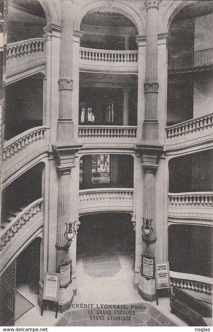 L'IMPOSANT GRAND ESCALIER DU CREDIT LYONNAIS A PARIS - BEAU PLAN -  TOP !!! - Banques