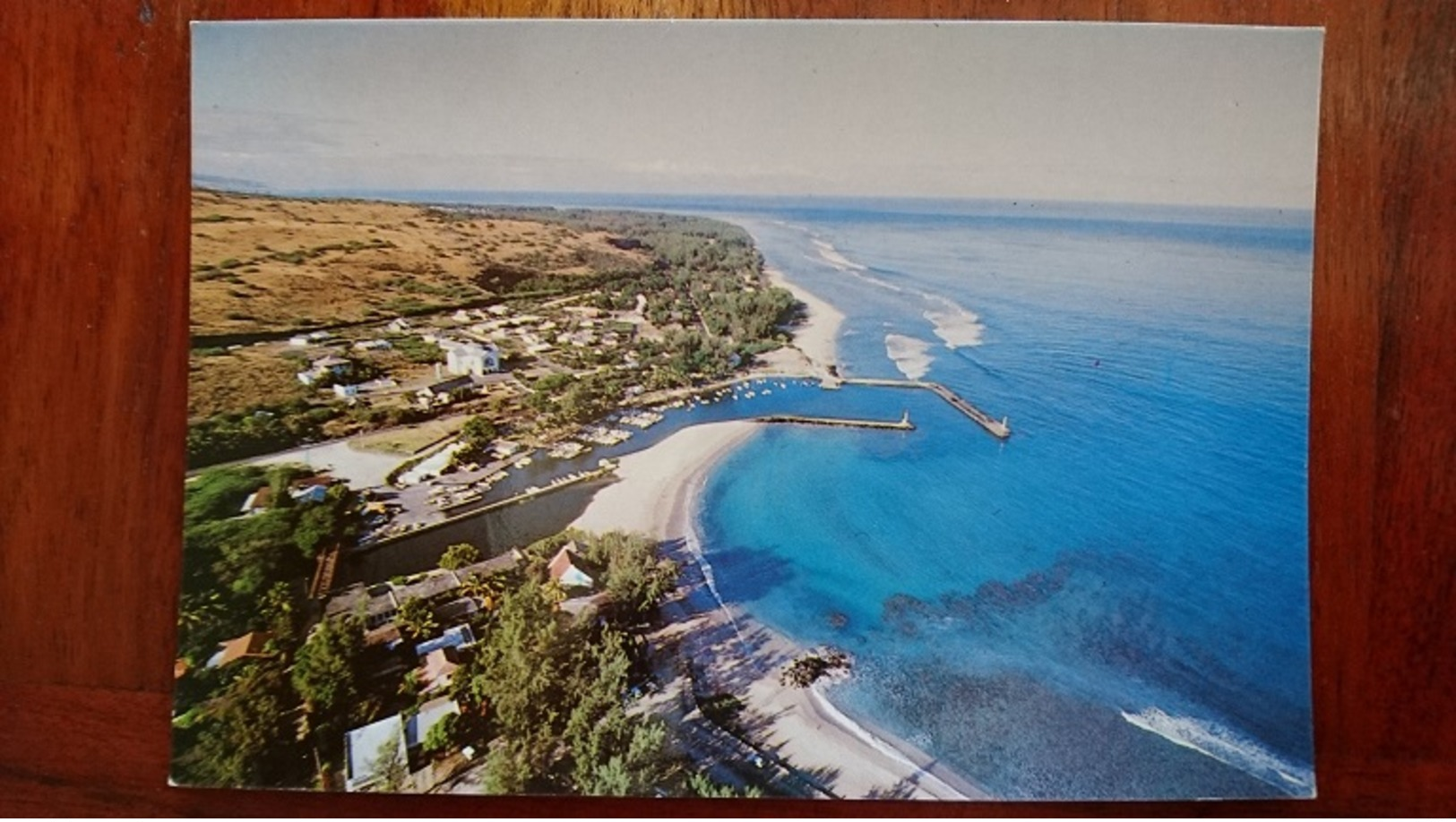 974 - LA REUNION - LOT DE 19 CPM DIVERSES