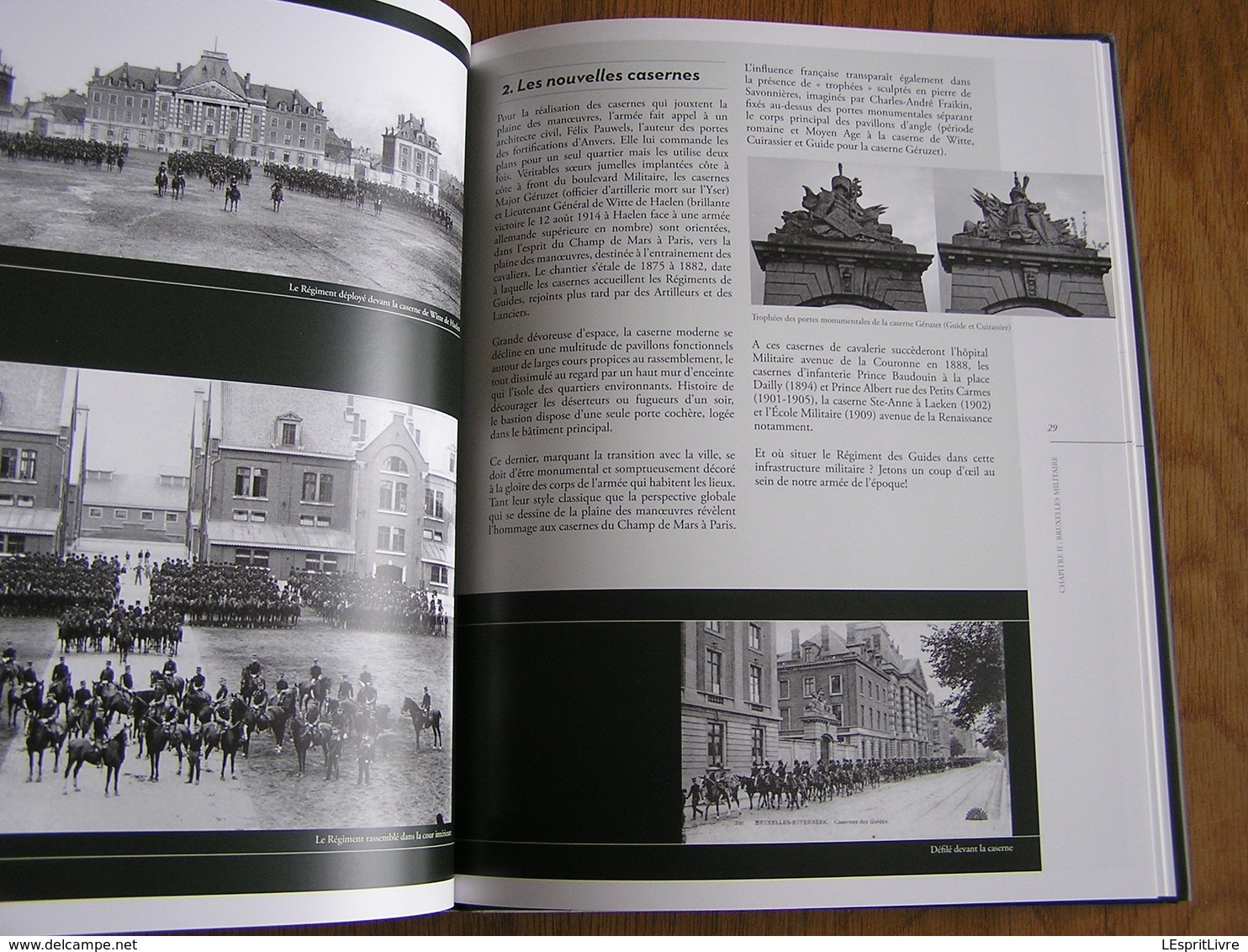 LES GUIDES Rue d'Arlon 125 Ans de Traditions de Cavalerie Bruxelles Armée Belge Cavalier Cheval Caserne Régiment Guide