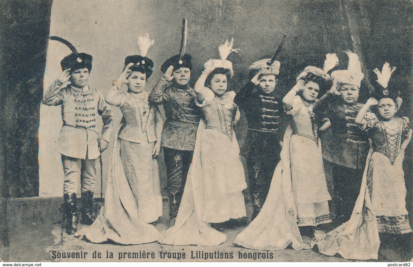 Cpa Cirque  Souvenir De La Premiere Troupe LILIPUTIENS Hongrois - Circus