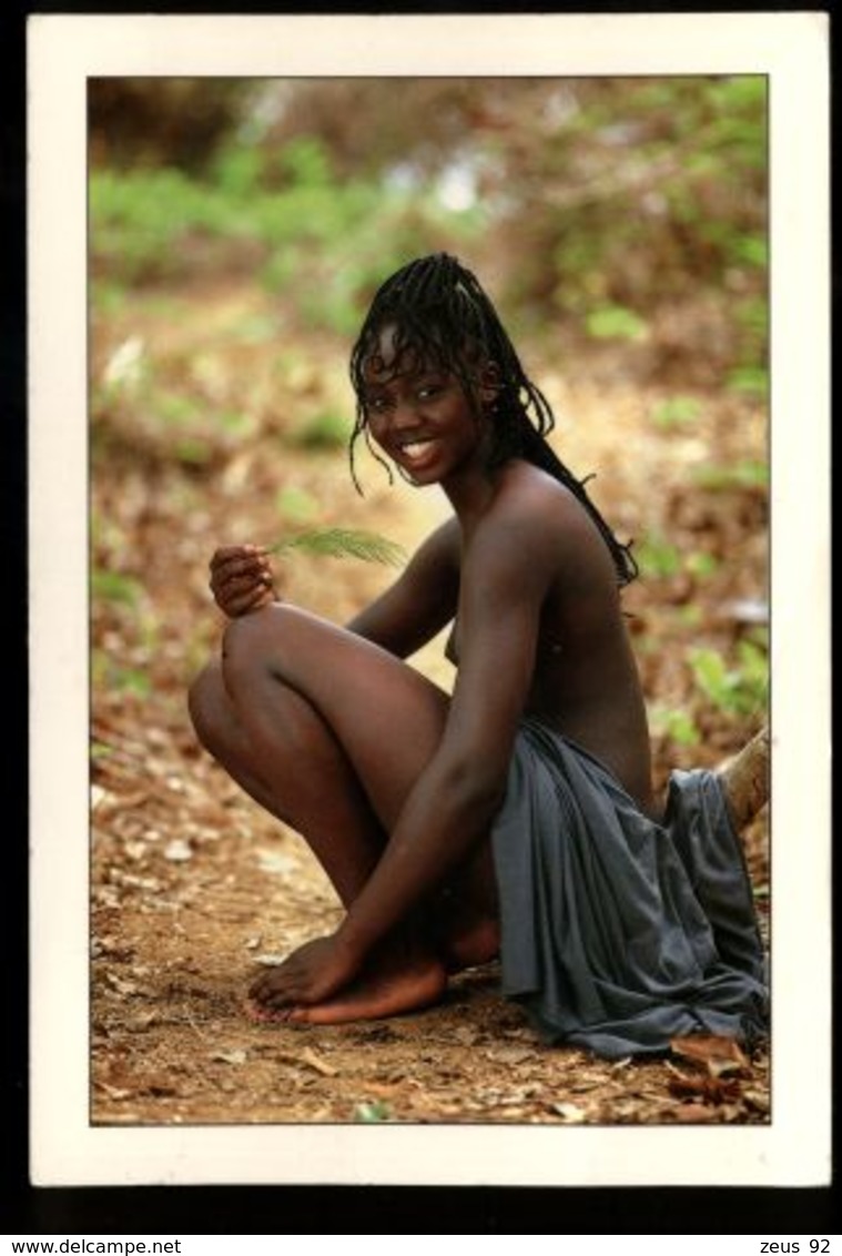 C1413 SENEGAL - DAKAR - FEMME AFRICAINE AFRICAN WOMEN FOLKLORE ETHNICS PEOPLE OF AFRICA 1994 - Senegal