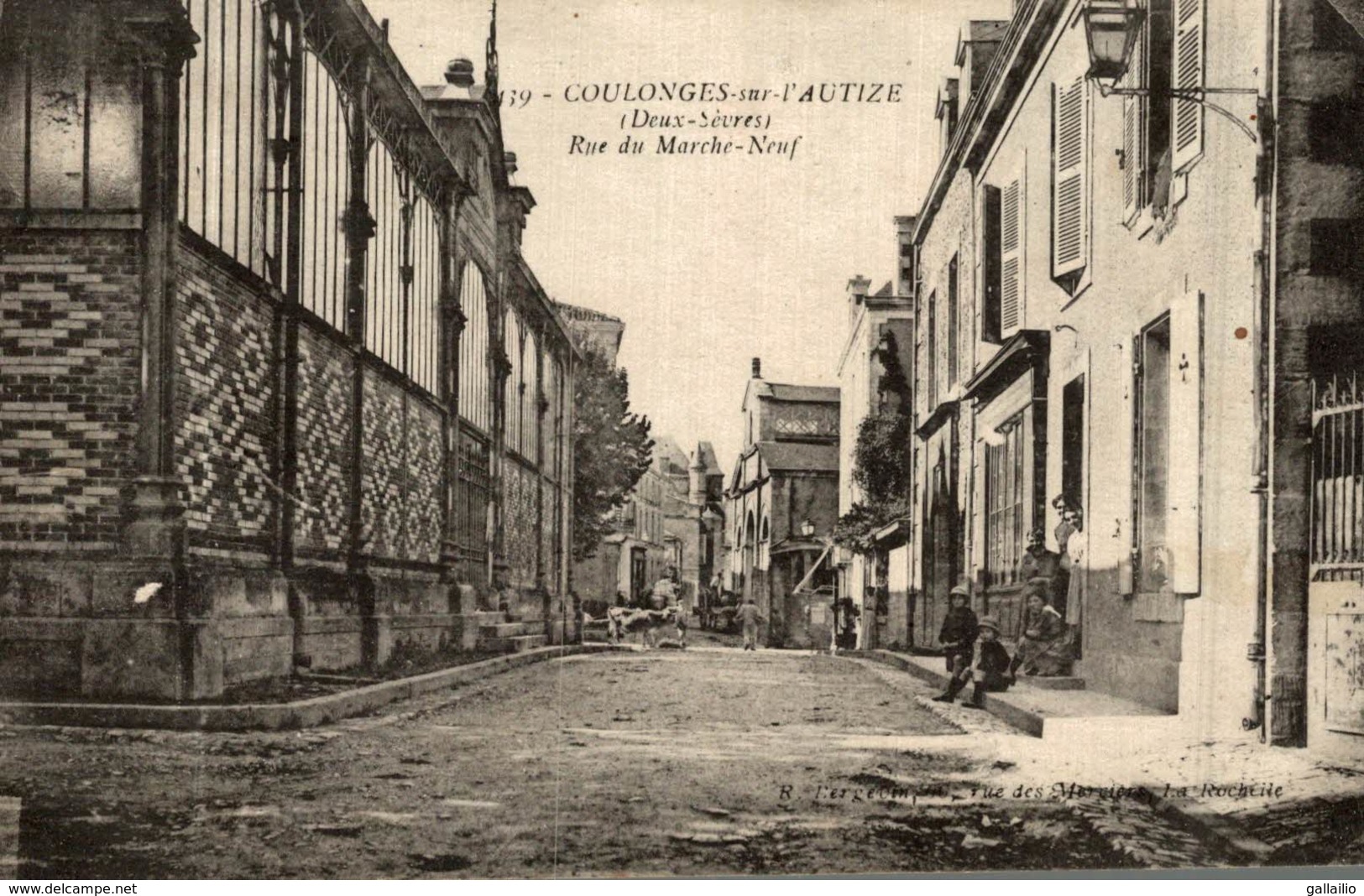 COULONGES SUR L'AUTIZE RUE DU MARCHE NEUF - Coulonges-sur-l'Autize