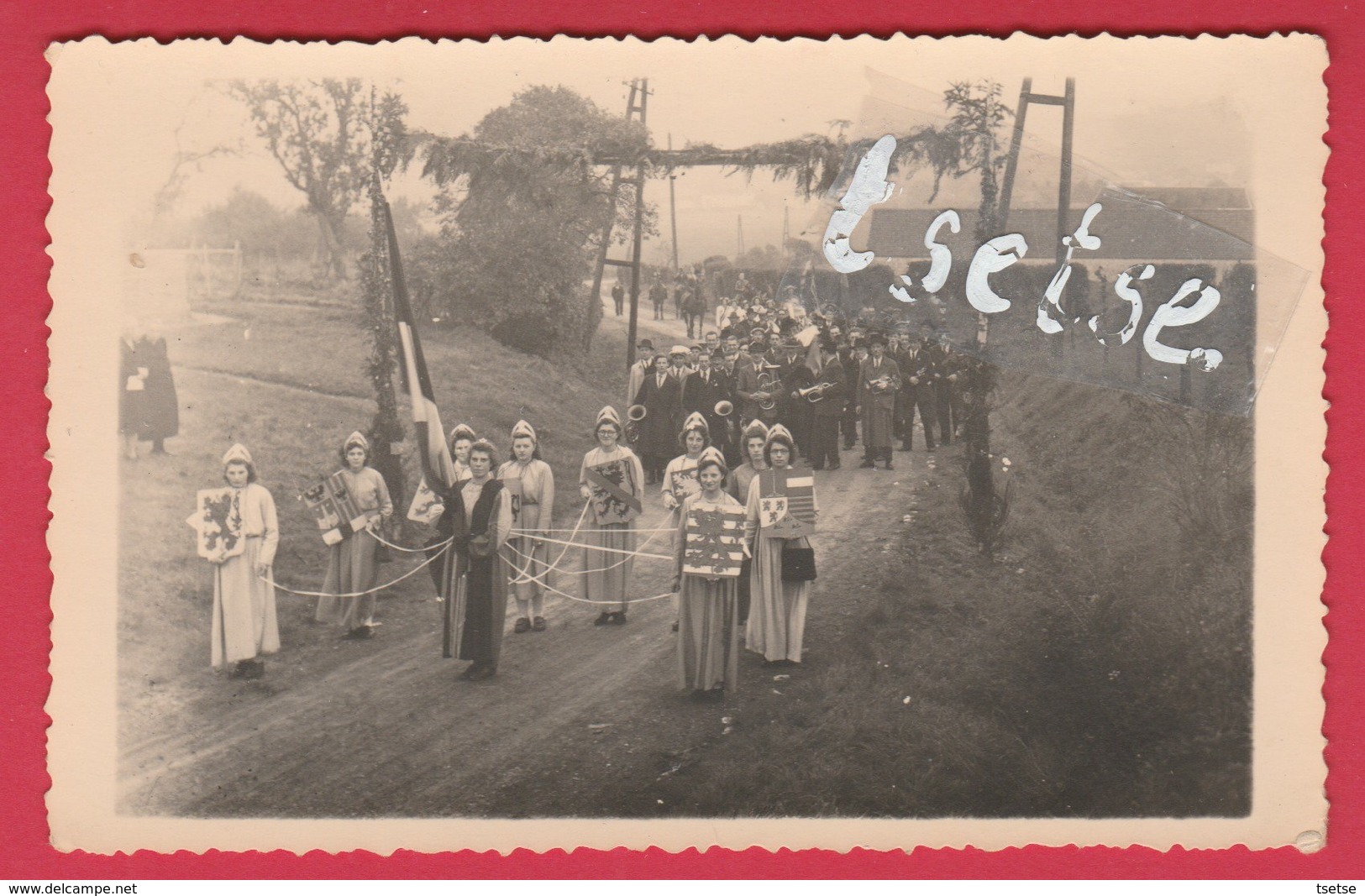 Grandrieu -Fête De La Libération ...1946 - Carte Photo 6 ( Voir Verso ) - Sivry-Rance