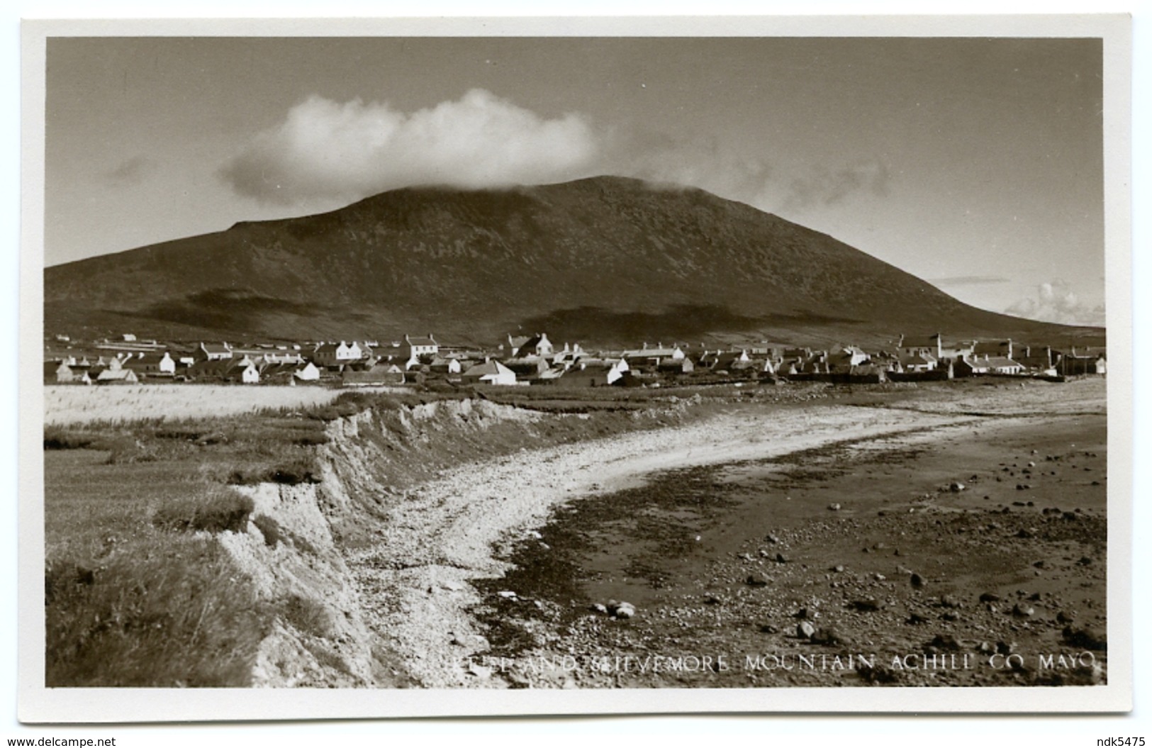 IRELAND : ACHILL ISLAND - KEEL AND SLIEVEMORE MOUNTAIN - Mayo