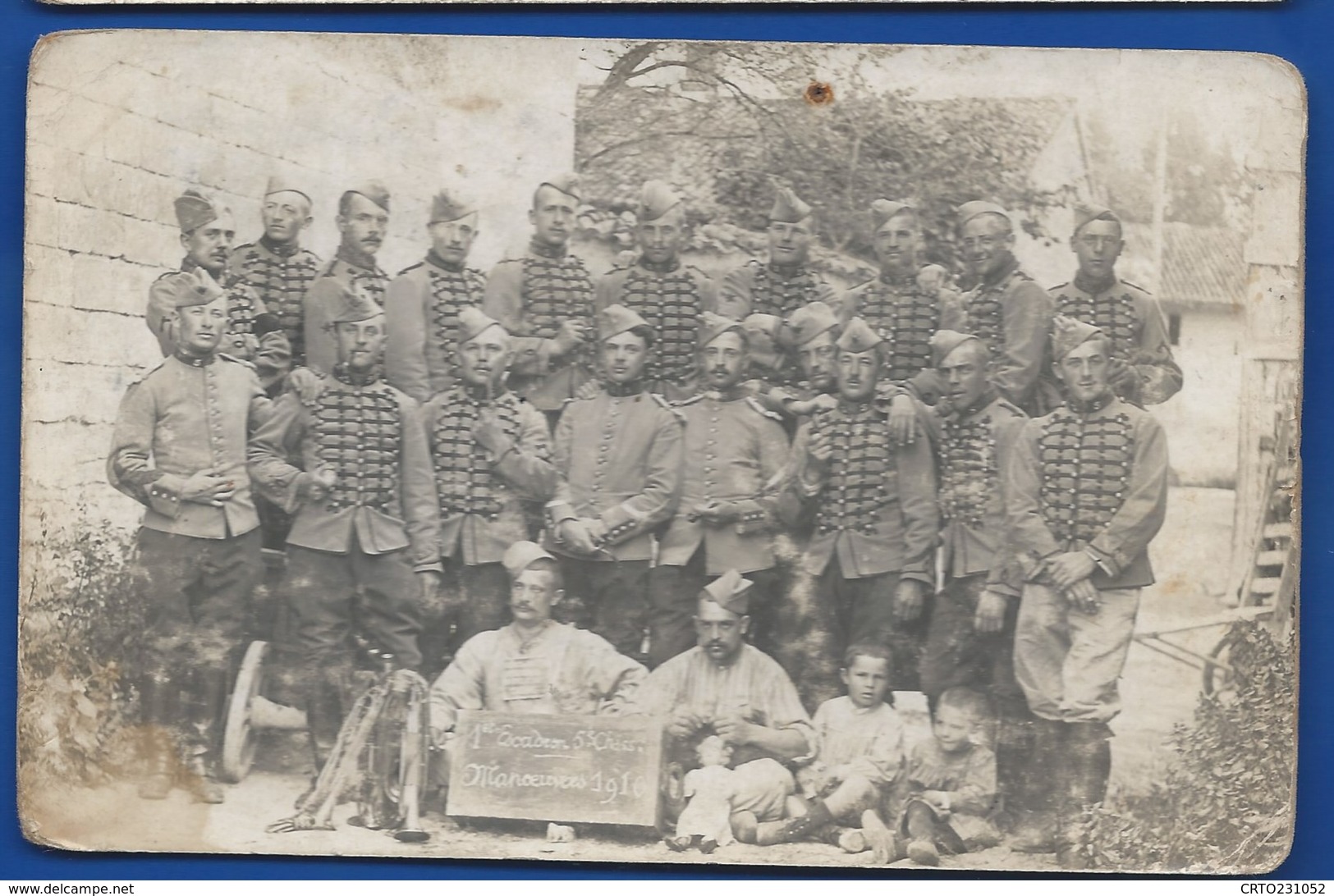 Carte Photo   Militaire Français  5° Régiment De Chasseurs    Manoeuvre 1916   Animées - Régiments