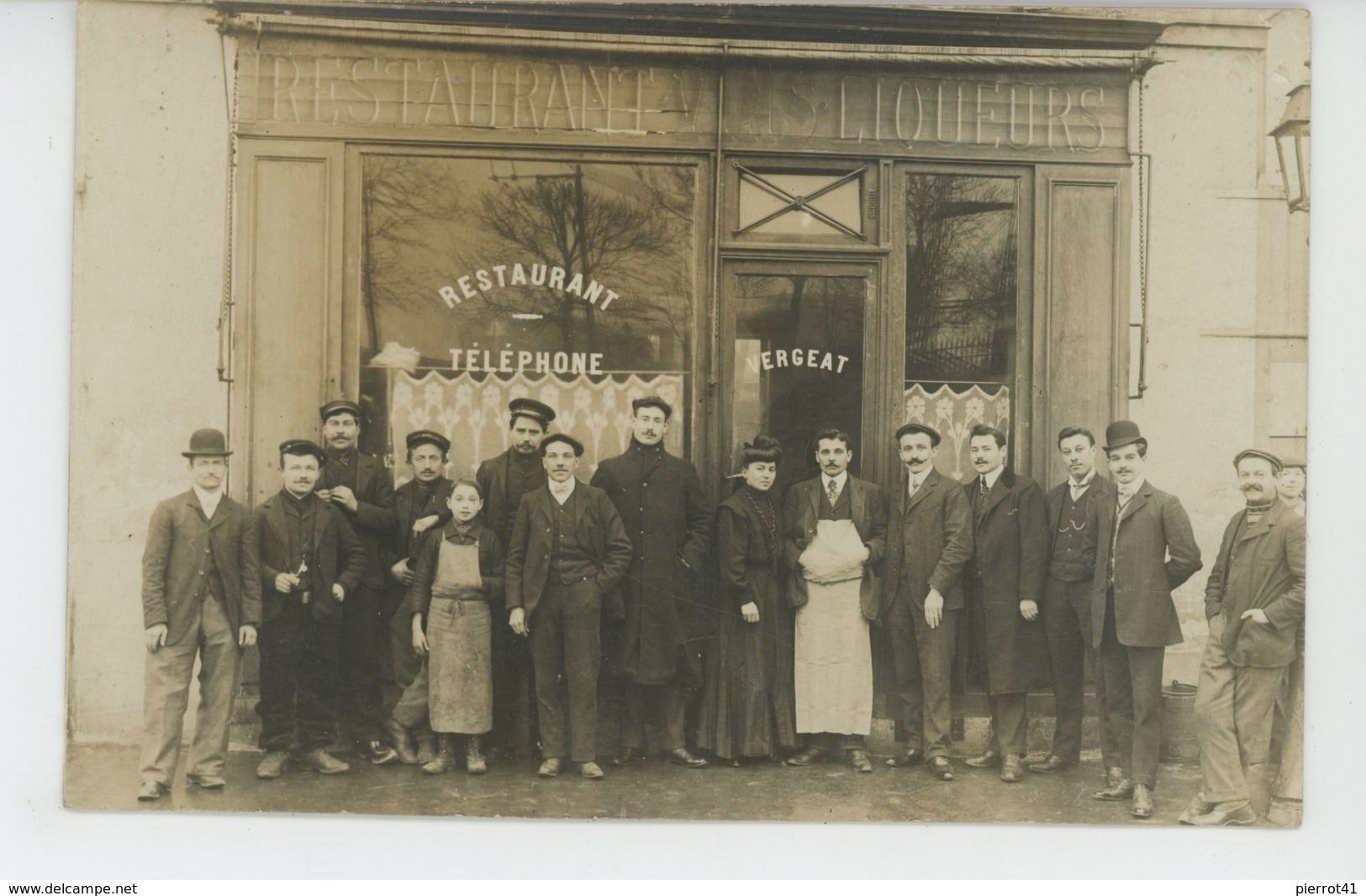 COMMERCE - Belle Carte Photo CAFÉ RESTAURANT VERGEAT à ESSONNES (lien De Parenté Avec Famille VERGEAT à DONNERY LOIRET ) - Cafés