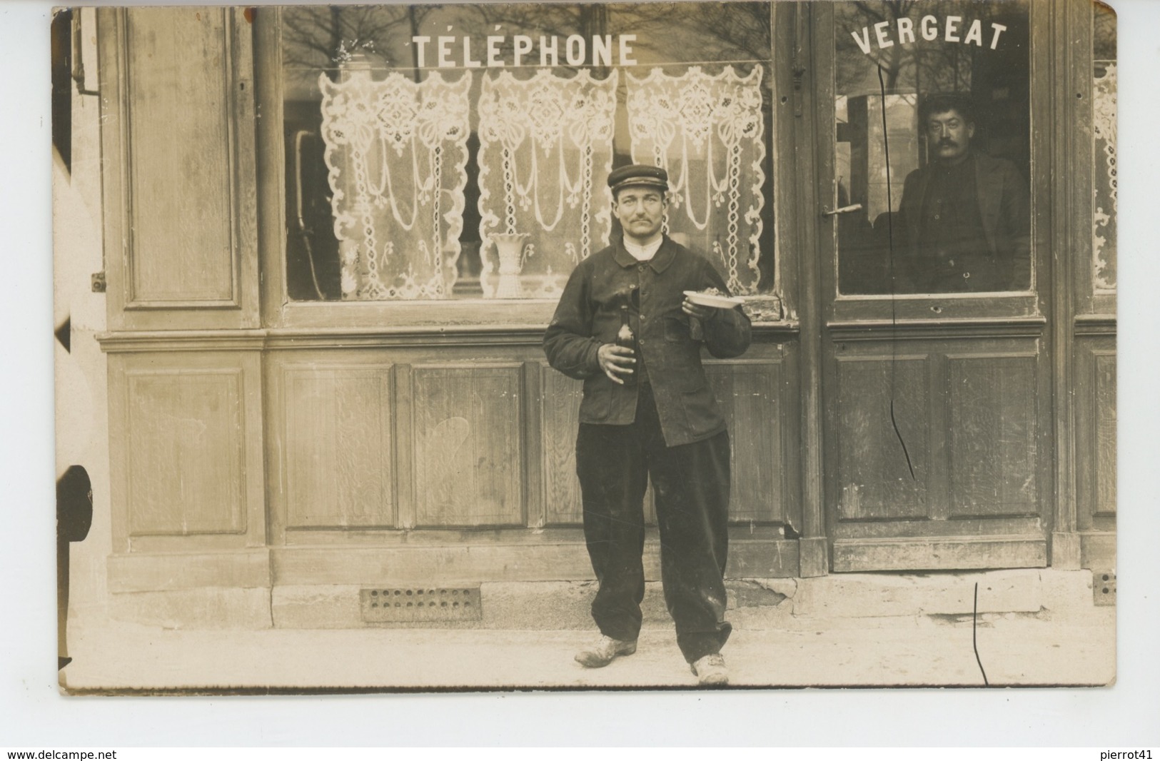 COMMERCE - Belle Carte Photo CAFÉ RESTAURANT VERGEAT à ESSONNES (lien De Parenté Avec Famille VERGEAT à DONNERY LOIRET ) - Cafés