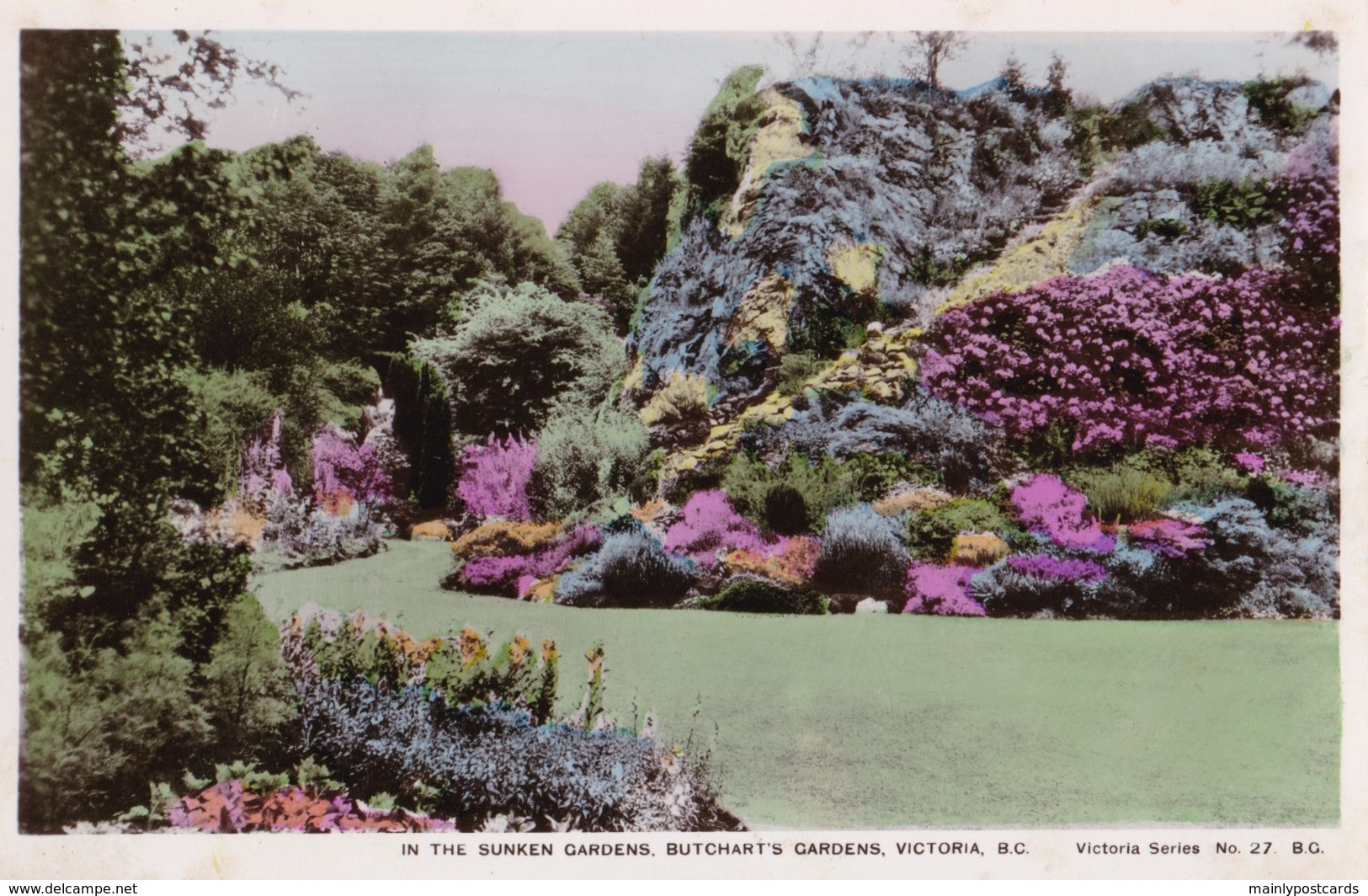 AR29 In The Sunken Gardens, Butchart's Gardens, Victoria, B.C. - RPPC - Victoria