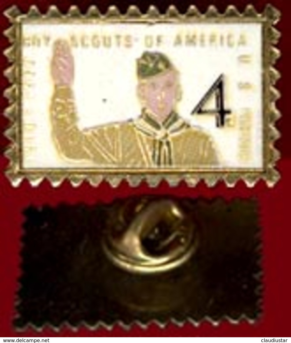 ** PIN' S  BOY  SCOUTS  OF  AMERICA  1910 - 1960 ** - Scoutisme