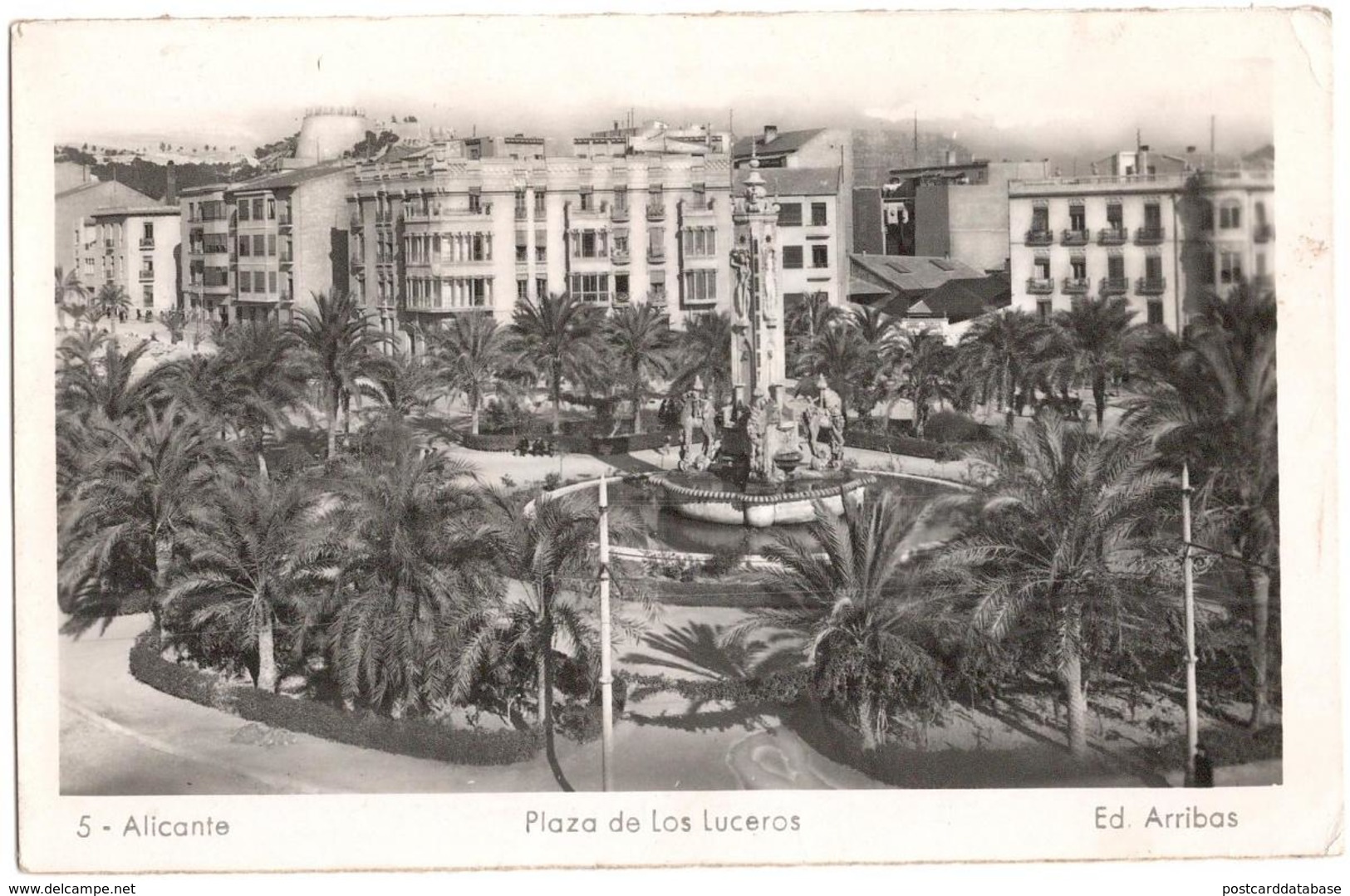 Alicante - Plaza De Los Luceros - Alicante