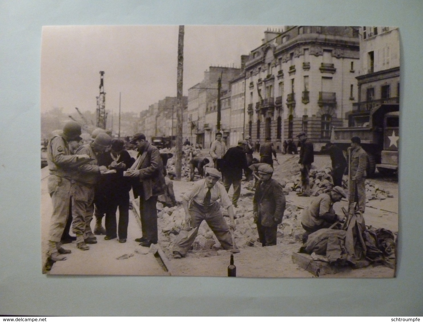 une dizaine de photos cartes de la  liberation ete 44 - Normandie  guerre 39-45