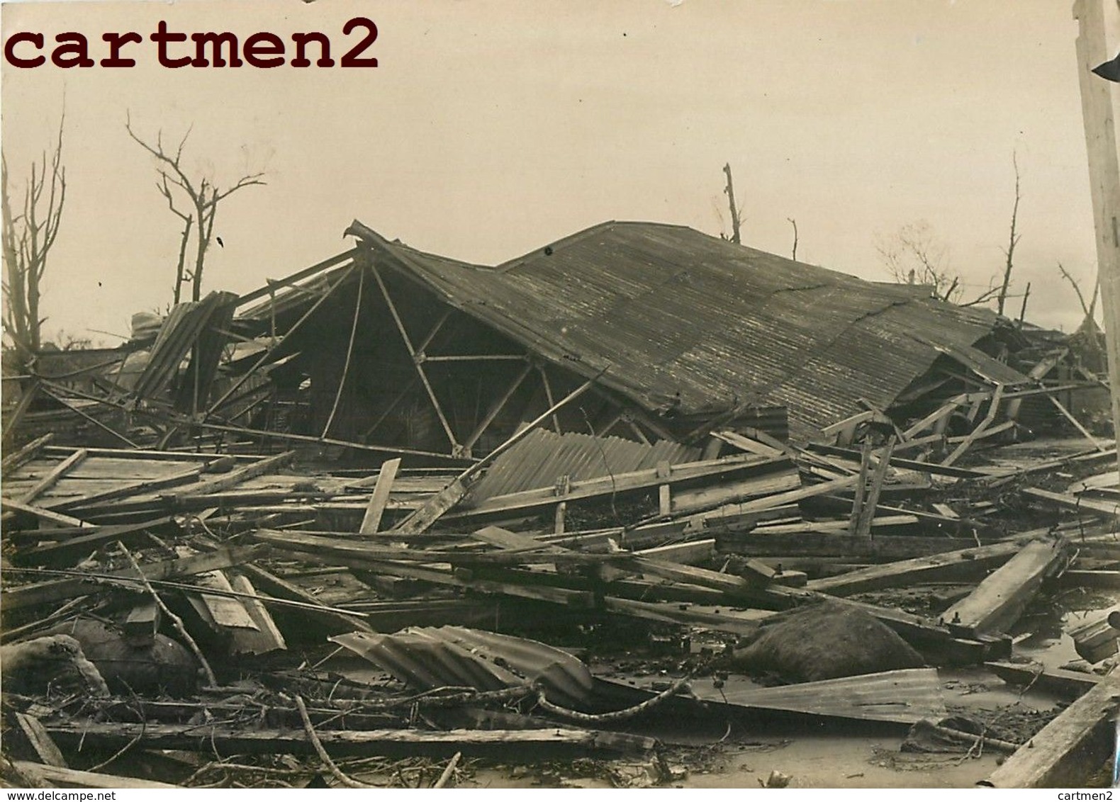 MADAGASCAR  PASSAGE DU CYCLONE PHOTOGRAPHIE ANCIENNE TAMATAVE 1927 AFRIQUE CATASTROPHE - Madagascar