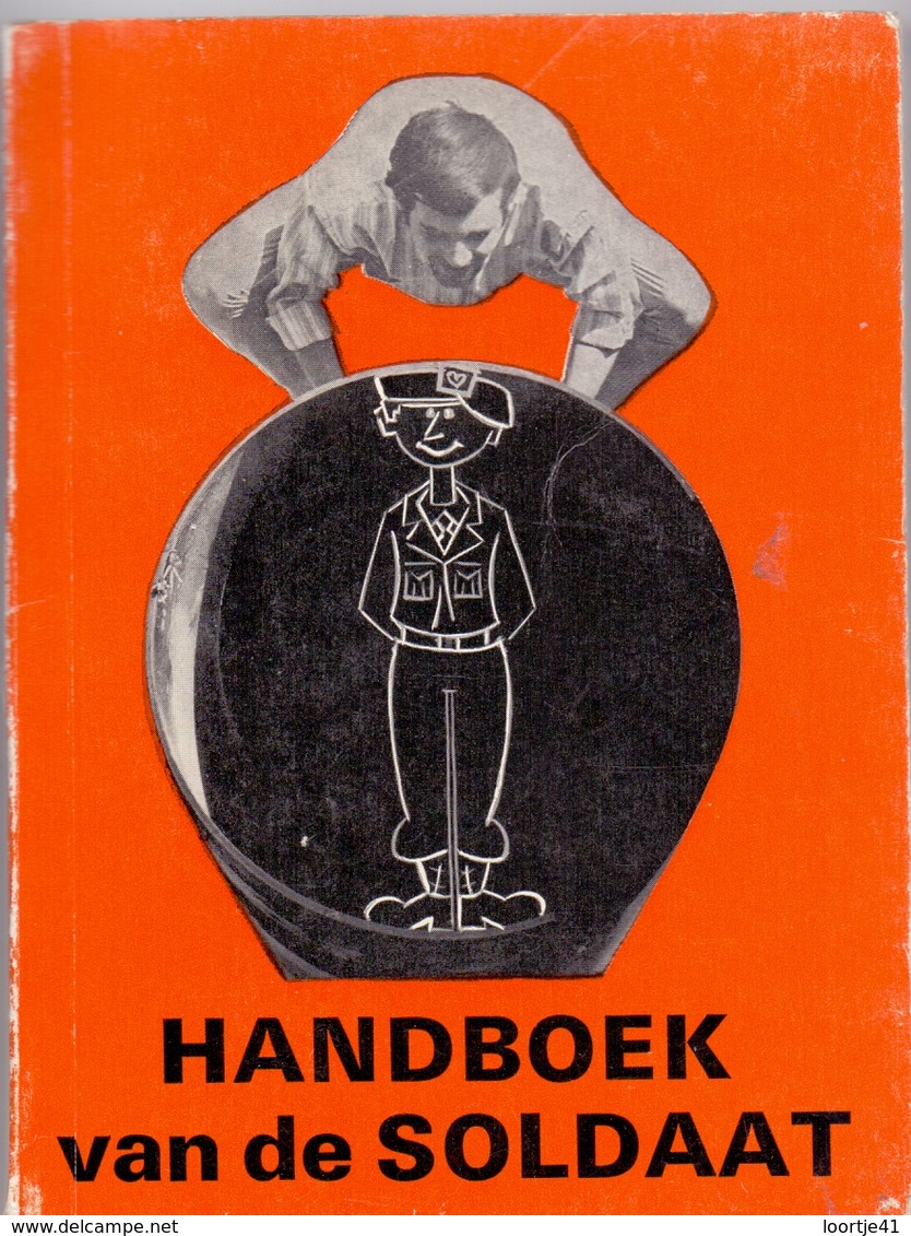 Boekje Handboek Van De Soldaat - Uitgave Milac - 1969 - Sachbücher