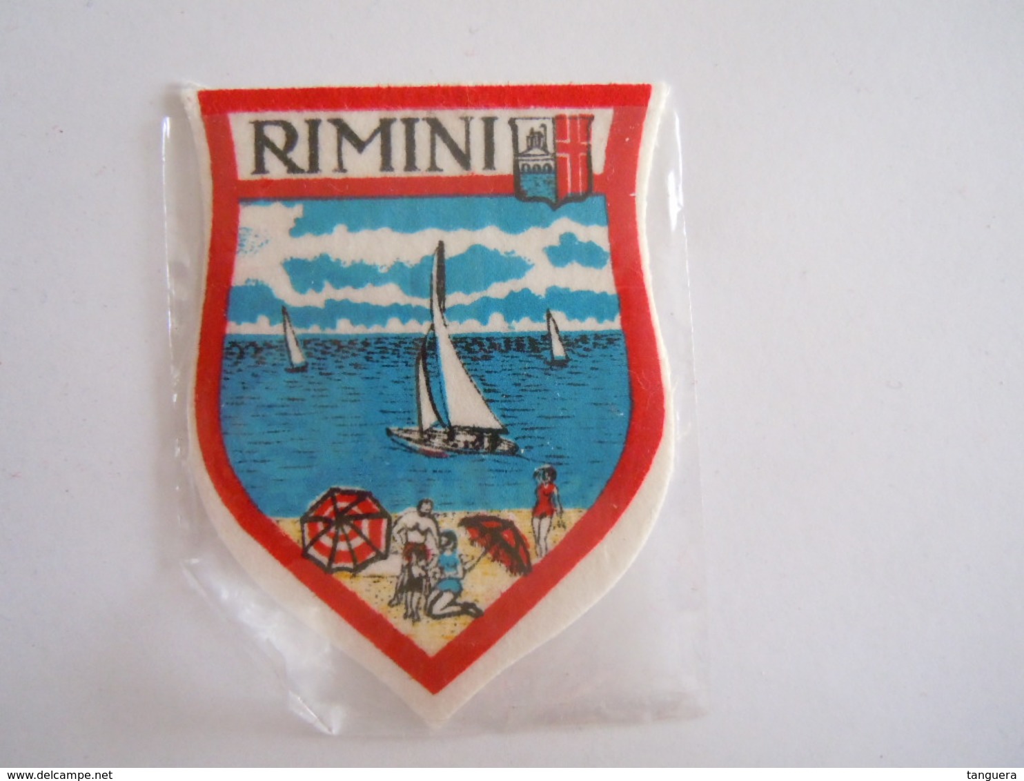 Rimini Italia Ecusson En Tissu Schild Blazoen 5,8 X 7,8 Cm - Patches