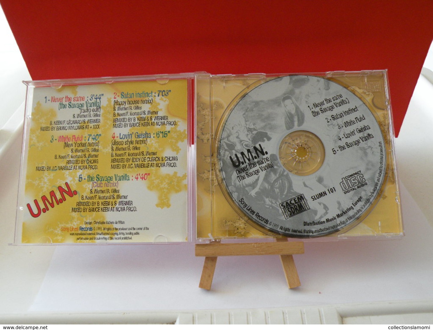U.M.N. - (Titres Sur Photos) - CD 1995 - Wereldmuziek
