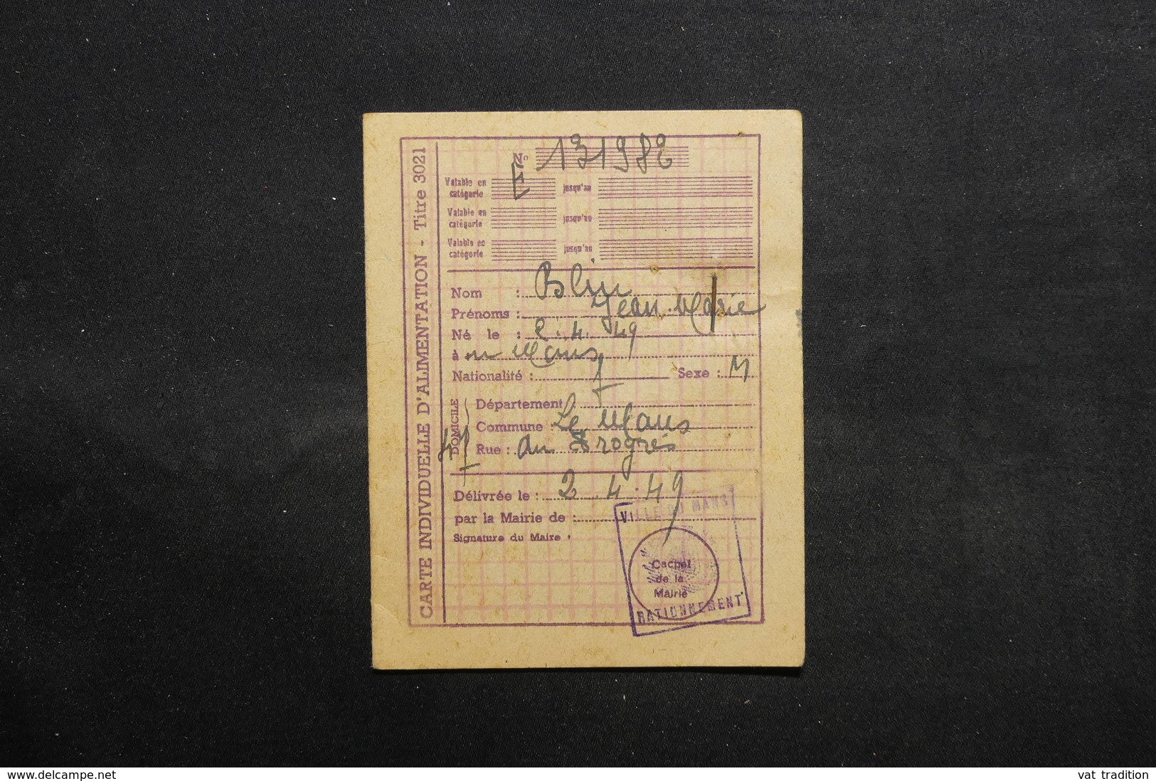 FRANCE - Classeur pour carte de ravitaillements + divers documents, période 1946/49 - L 31727