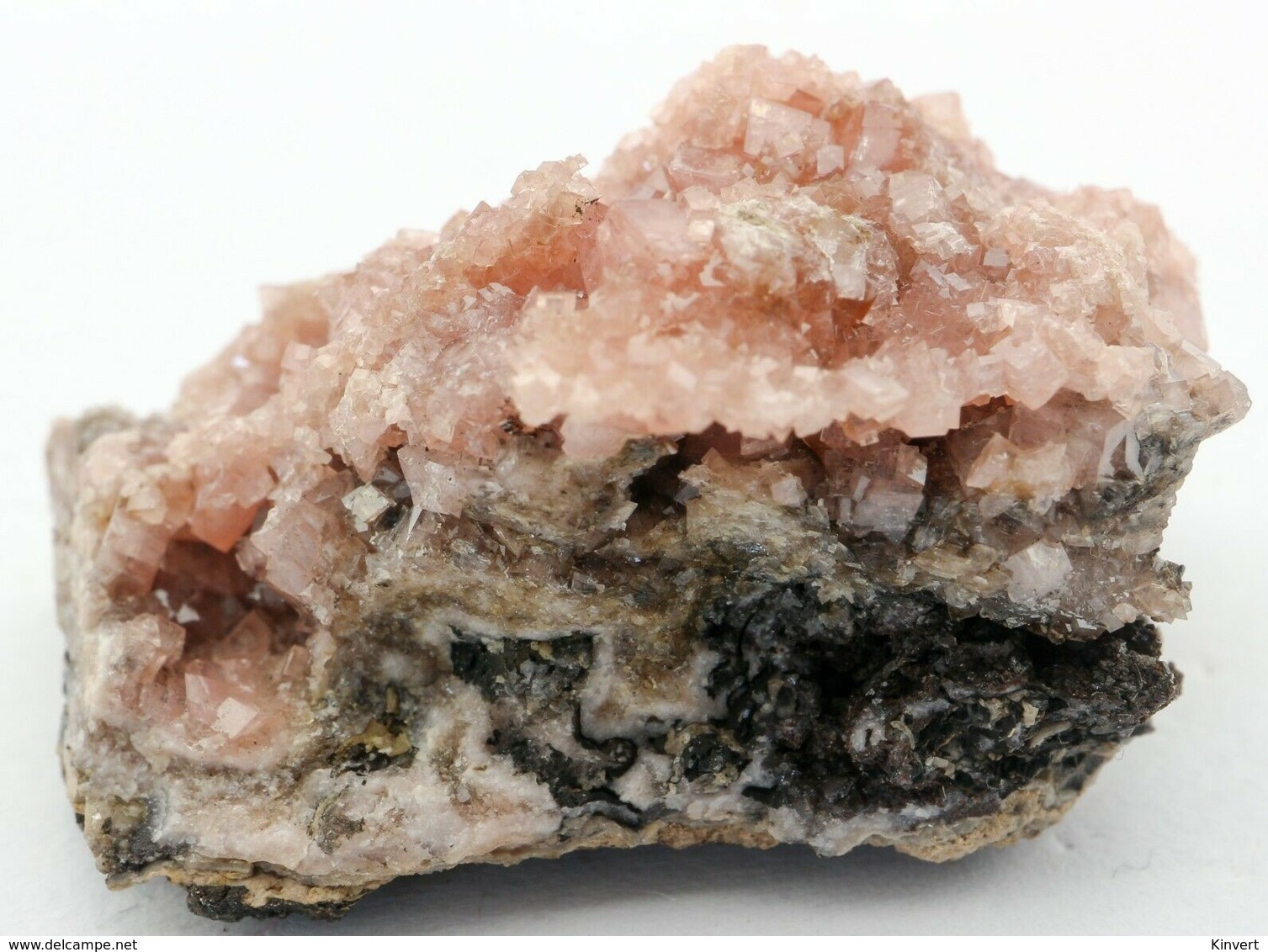 Rhodochrosite, Mine Wessels, Afrique Du Sud. 10 Grammes. 2,6 X 1,6 X 1,5 Cm - Mineralien