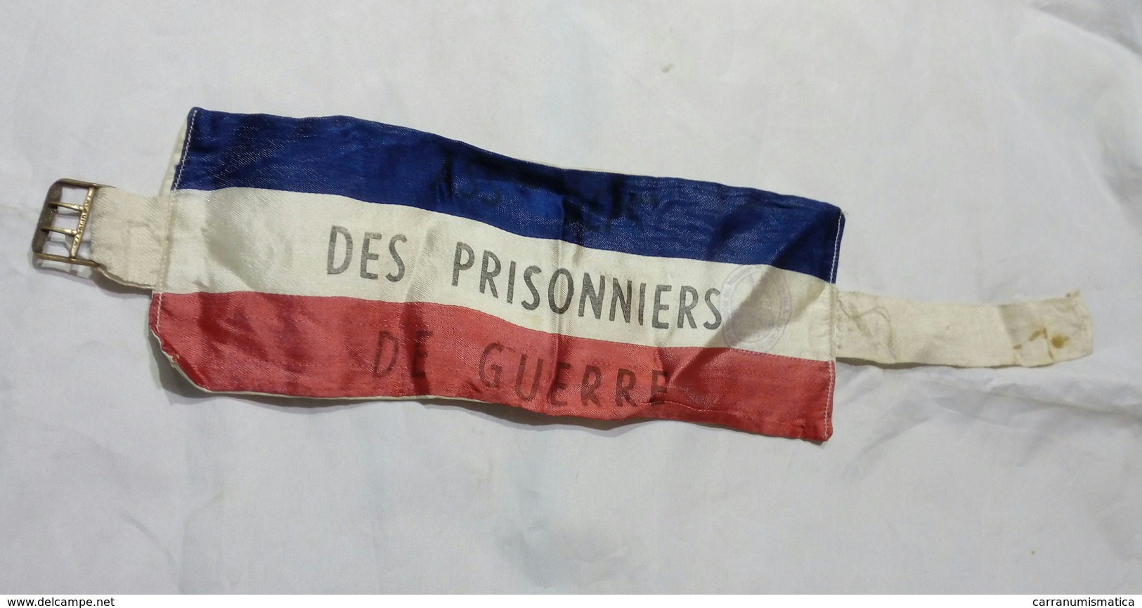 FRANCE - BRASSARD De L' Association Départementale Des PRISONNIERS De GUERRE (26x10 Cm) - Ecussons Tissu