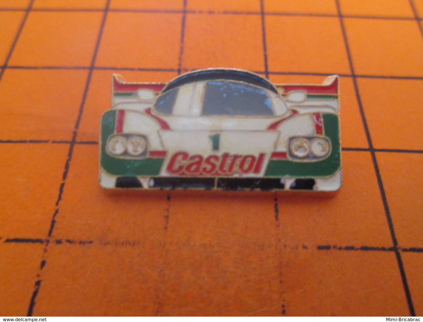 512F Pin's Pins / Beau Et Rare / THEME : AUTOMOBILES / VOITURE ENDURANCE CASTROL JAGUAR ? 24 H DU MANS Henriette ! - Rallye