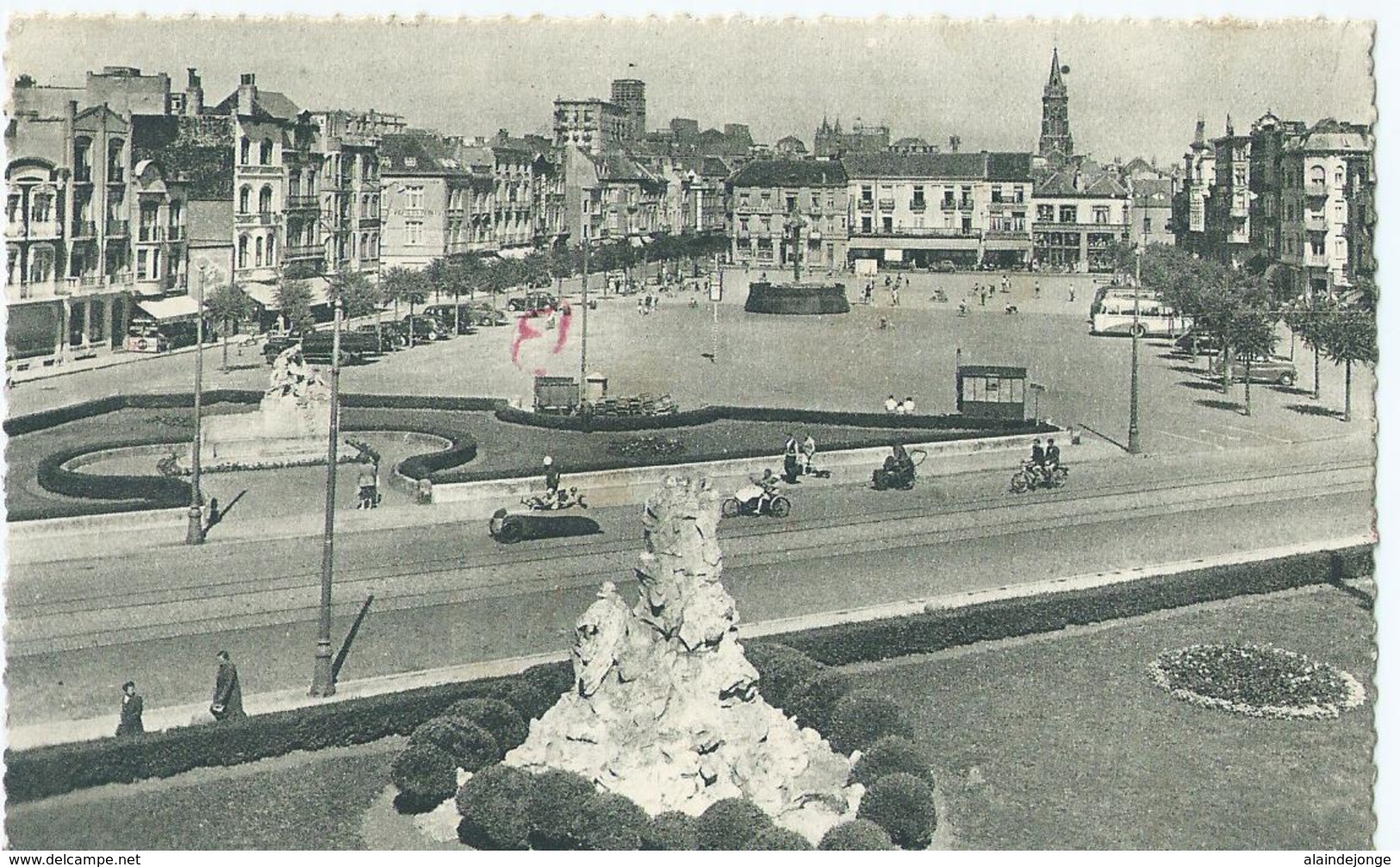 Blankenberge - Blankenberghe - Place Du Marché - Markt - Edition ARFO - 1950 - Blankenberge