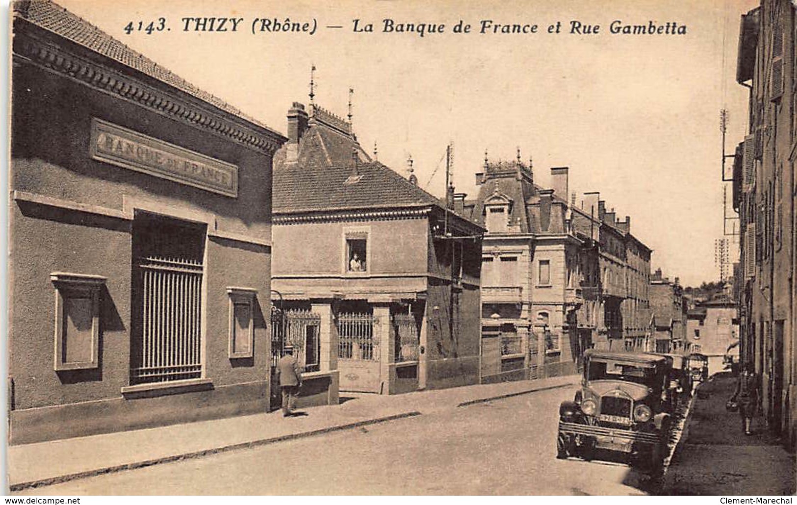 BANQUE DE FRANCE - THIZY : La Banque De France Et Rue Gambetta - Tres Bon Etat - Banques