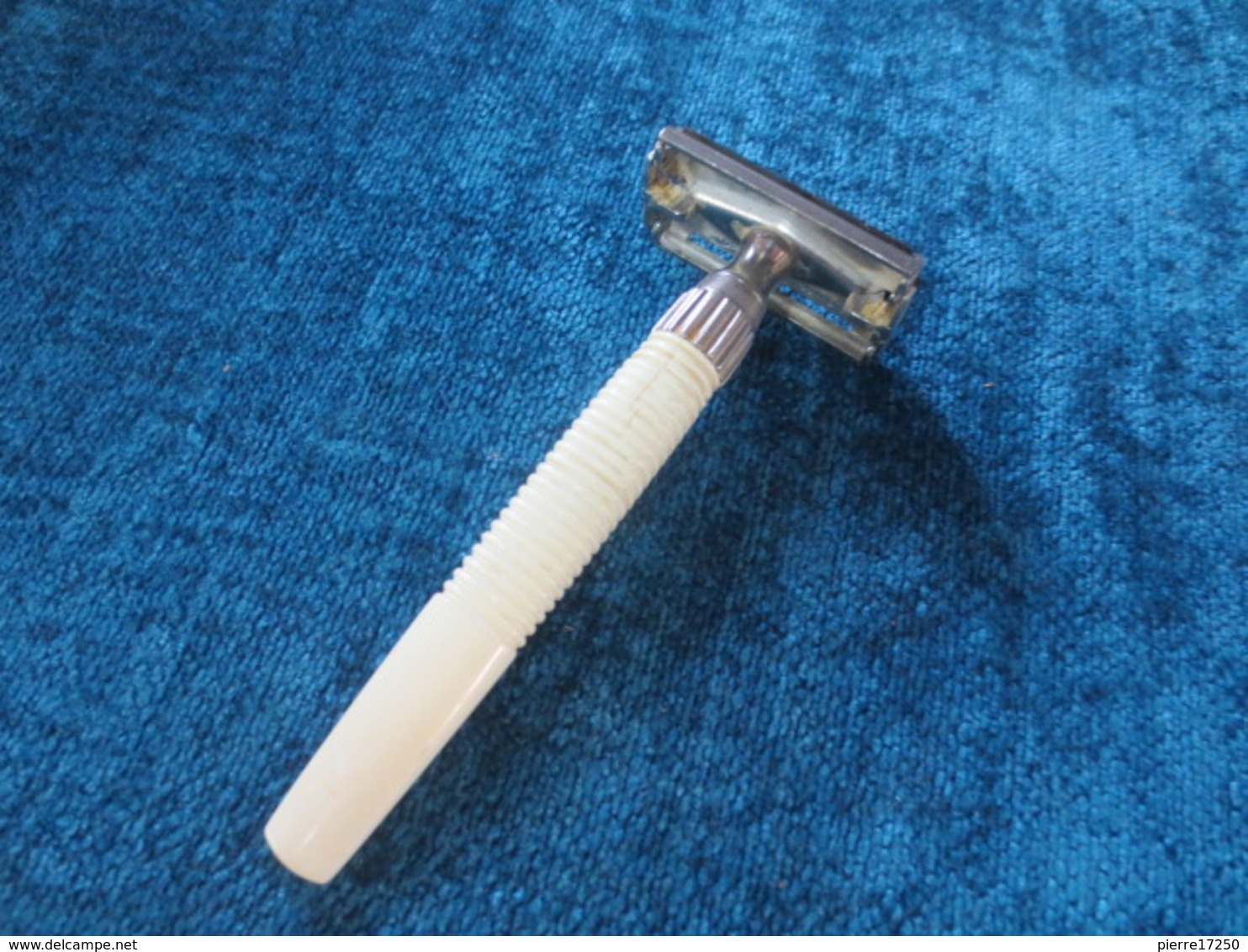 Ancien Rasoir Mecanique Gillette 3 - Lames De Rasoir