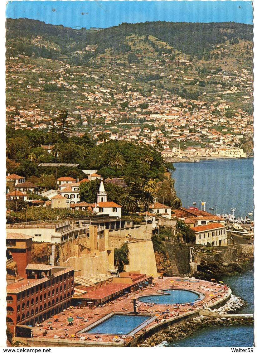 1976 Portugal Postcard Funchal Madeira  Posted To UK - Marcophilie