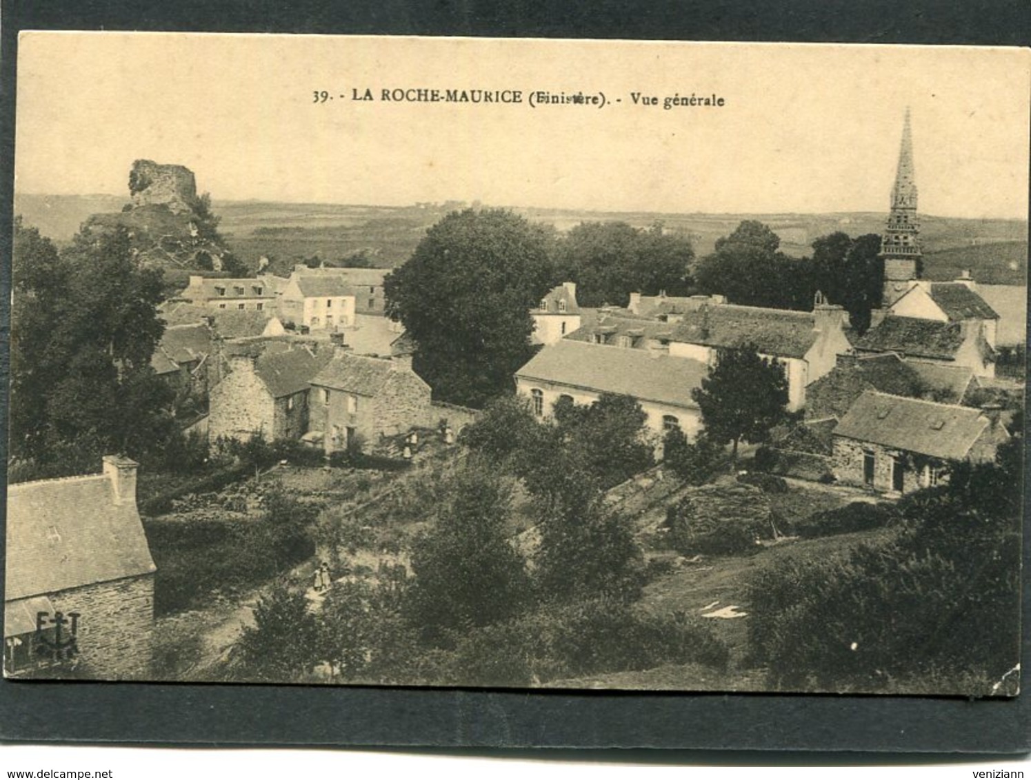 CPA - LA ROCHE MAURICE - Vue Partielle - La Roche-Maurice