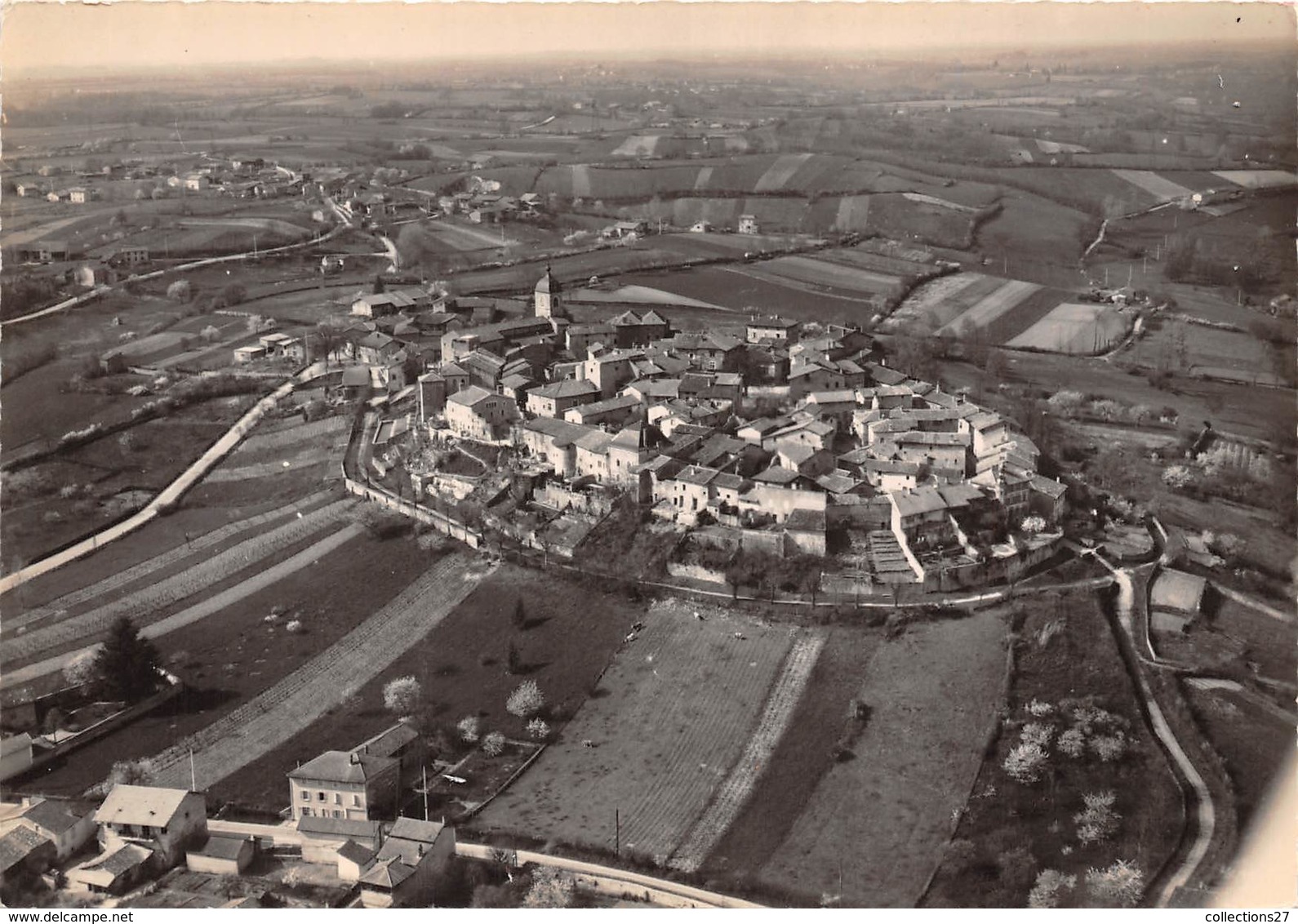 01-PEROUGES- CITE DE PEROUGE- VUE GENERALE AERIENNE - Pérouges