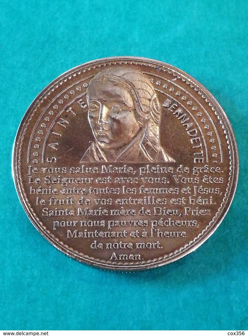 Souvenir Médaille De Lourdes Sainte Bernadette 1858 2008 - Other & Unclassified