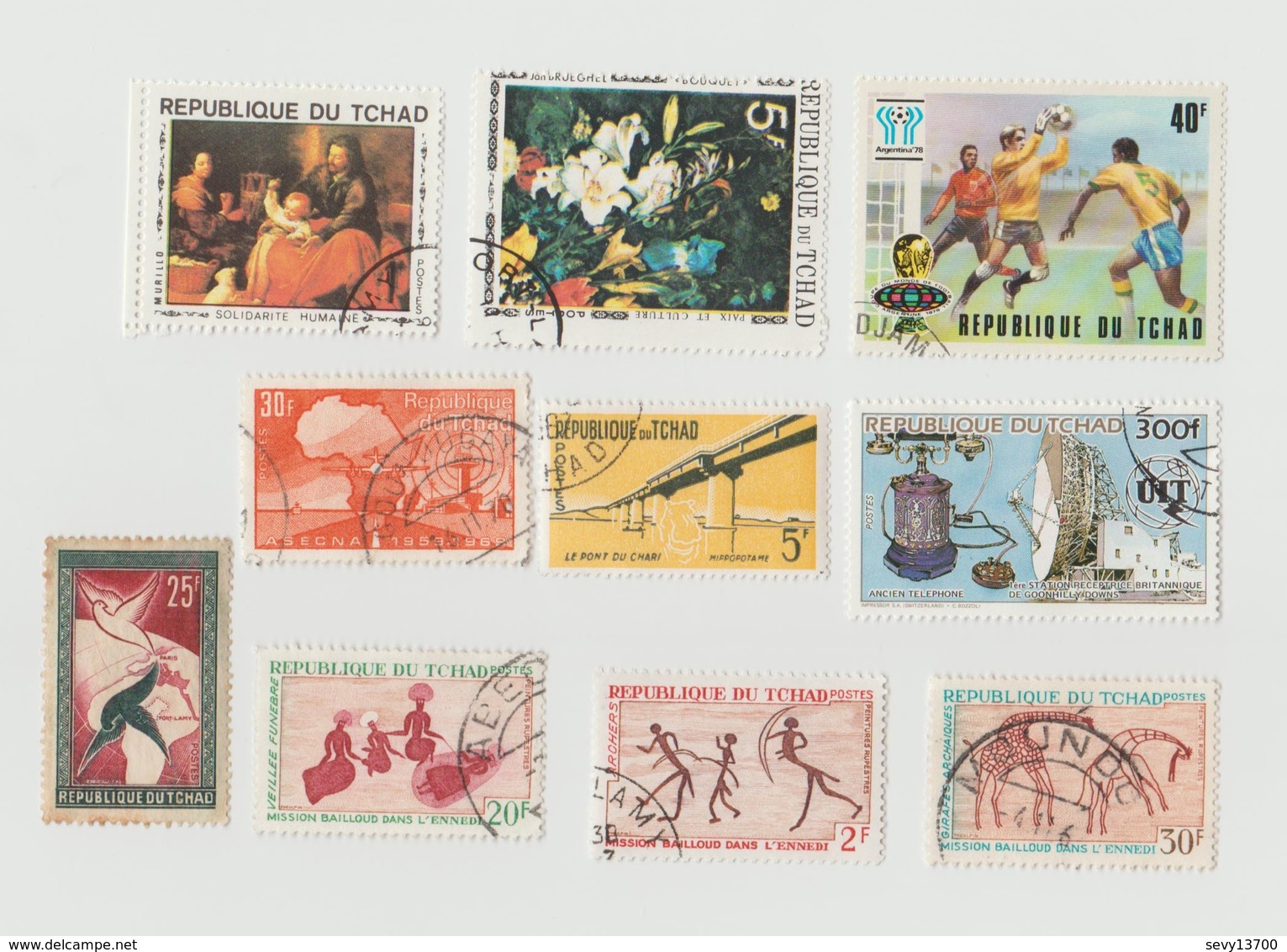 Tchad Lot 10 Timbres: Mi 265 - 286 - 215 - 213 - 190 - 377 A -  63 - 811 - 74 - 1046 - - Tchad (1960-...)