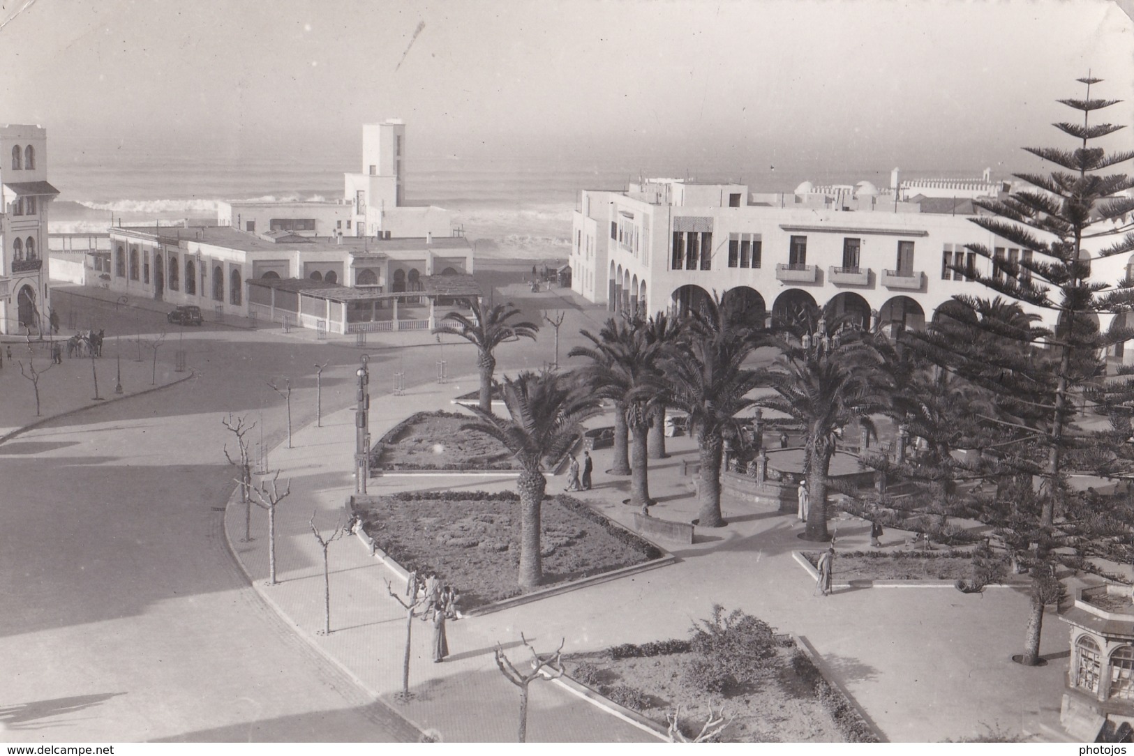 CPSM / Larache   (Marruecos)  Plaza De LEspana    Correo Aereo Tetuan   2 Stamps 1953 Ed Diodoro - Autres & Non Classés