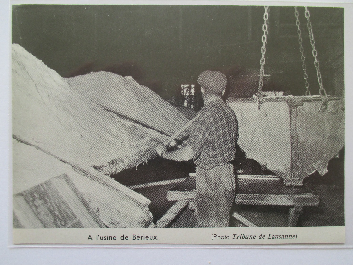 (1960) Mine De Sel De BEVIEUX BEX   - Poele à Caisson  Et Mineur - Coupure De Presse Originale (Encart Photo) - Documents Historiques