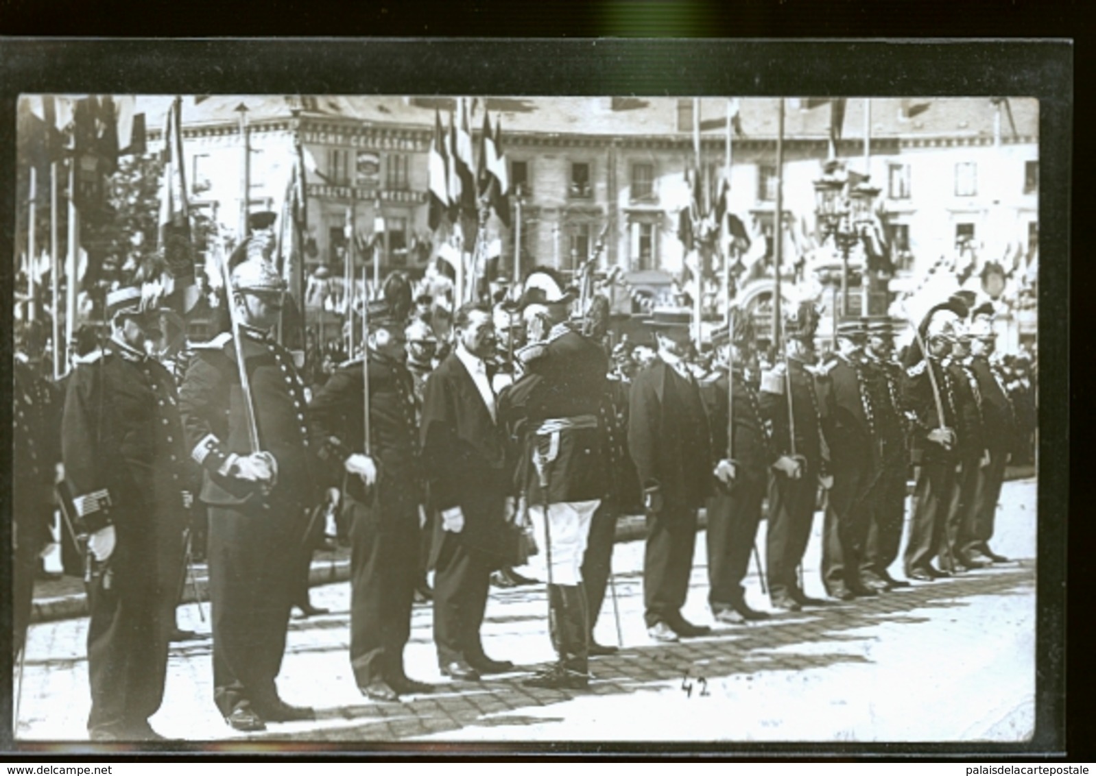 TOURS REMISE DE DECORATIONS   MILITAIRES                 JLM - Tours