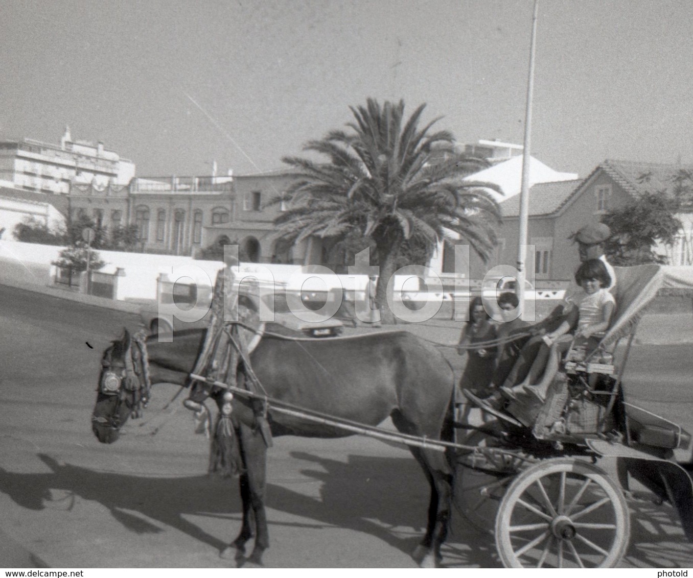 60s  BEACH GIRL PRAIA ALGARVE CART PORTUGAL ORIGINAL 35 Mm ORIGINAL NEGATIVE NOT PHOTO FOTO - Autres & Non Classés