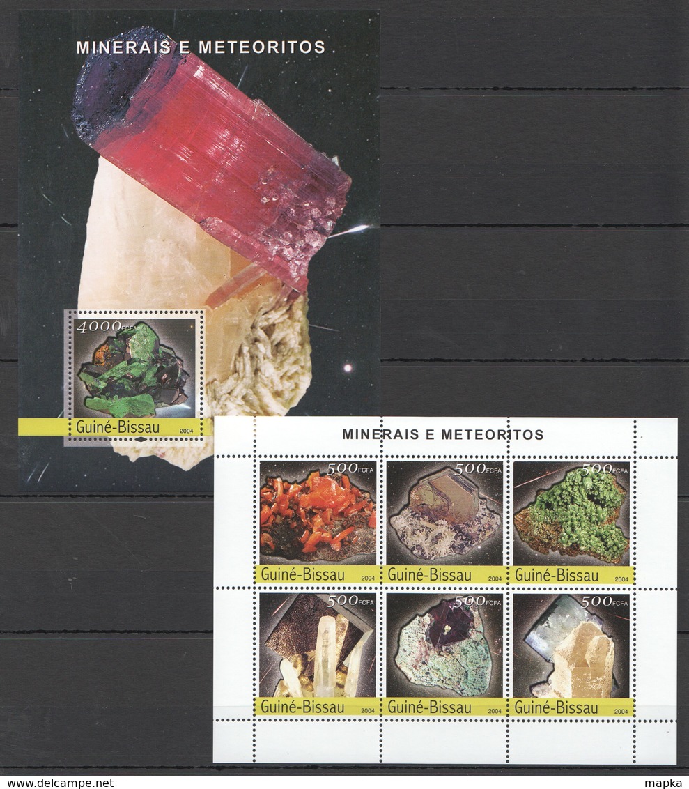 C1043 2004 GUINE-BISSAU NATURE MINERAIS E METEORITOS 1KB+1BL MNH - Minerali