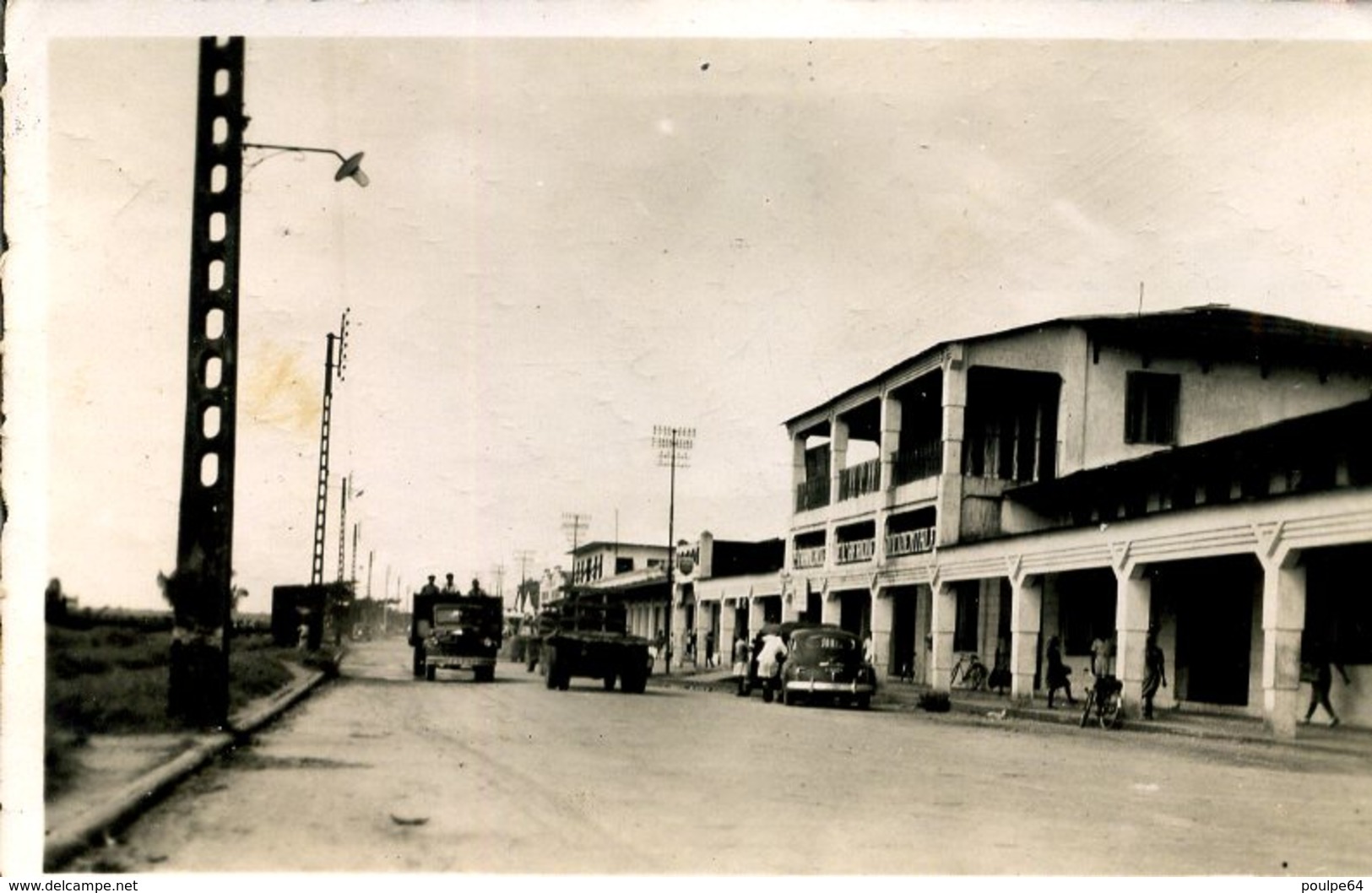 CPM - Douala : Boulevard Leclerc Et La F.A.O - Kamerun