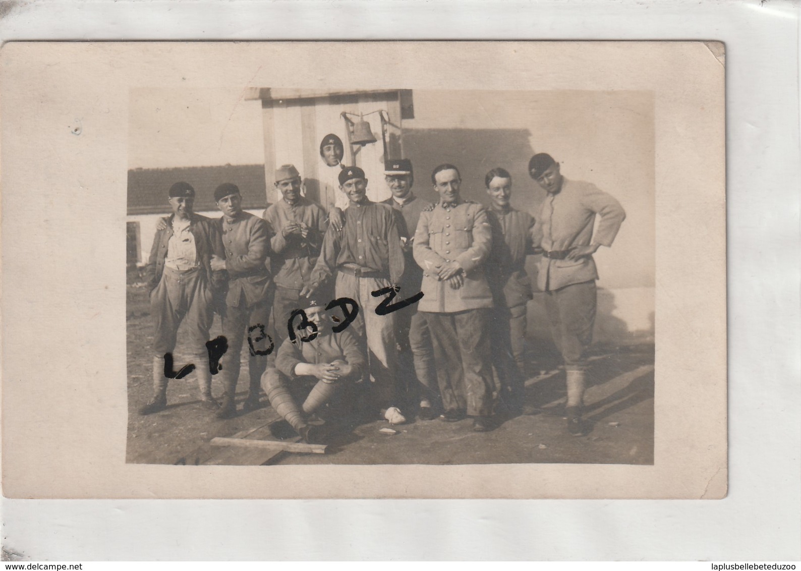 CPA - PHOTO - MILITARIA - Groupe De Soldats Du 519e Régiment De Chars De Combat - 1926 - Souvenir D'un Petit Poilu - Reggimenti