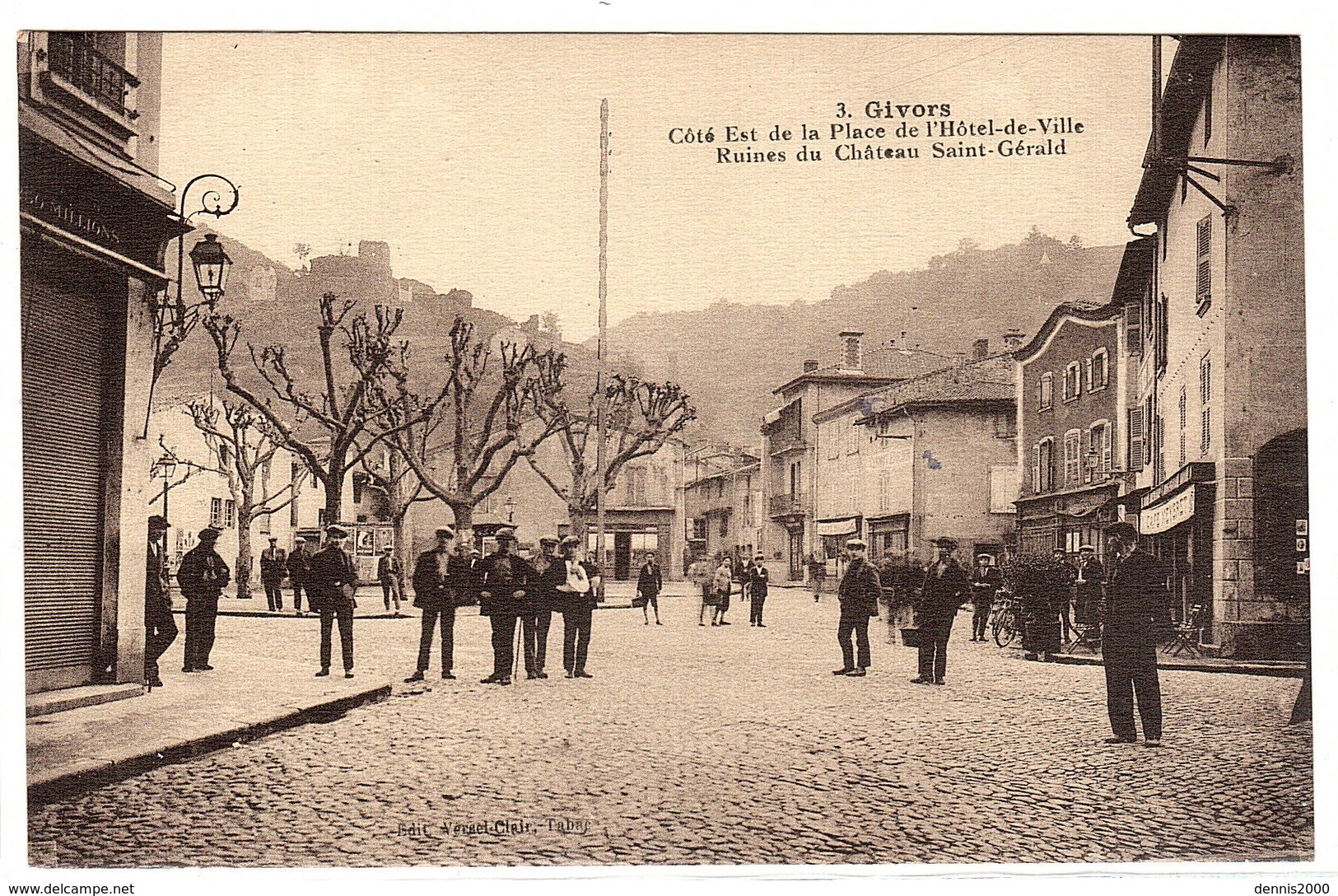 GIVORS (69) - Coté Est De La Place De L' Hôtel De Ville - Ruines Du Chateau Saint-Gérald - Ed. Henri Basuyau, Toulouse - Givors