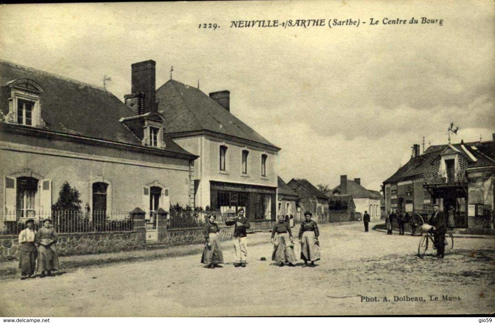 72- NEUVILLE SUR SARTHE / La Trugalle - Centre Du Bourg/ A 458 - Altri & Non Classificati