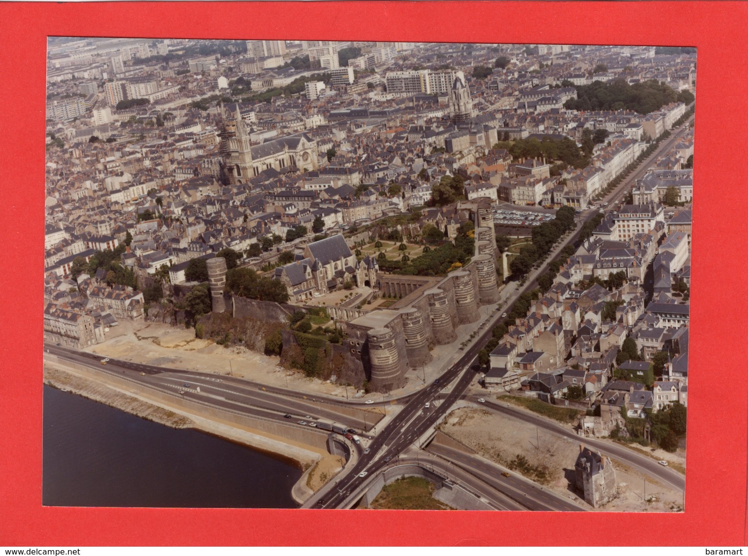 49 CHATEAU D'ANGERS Vue Aérienne  Photo E.C.P. ARMEES - Lieux