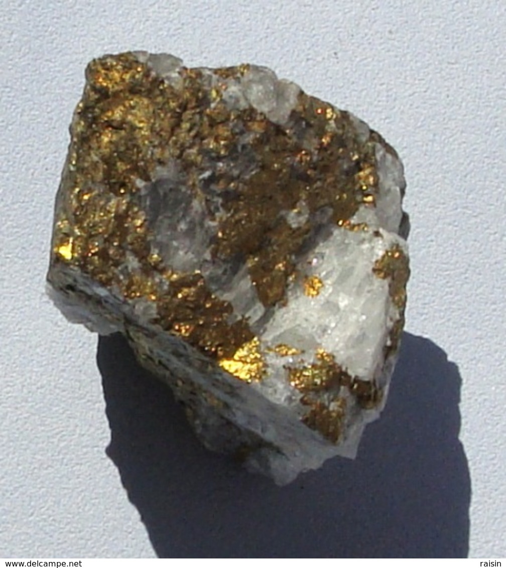 Fluorine Et Pyrite  (Tarn) - Minéraux