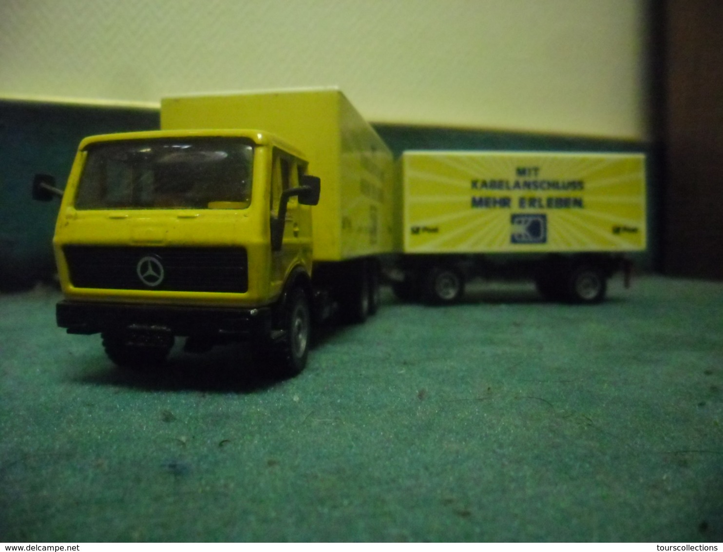 SIKU - CAMION MERCEDES 2232 Et Sa Remorque Post Mehr Erleben De La POSTE Au 1/55 ° -  Fonctionnel # 3421 - Siku