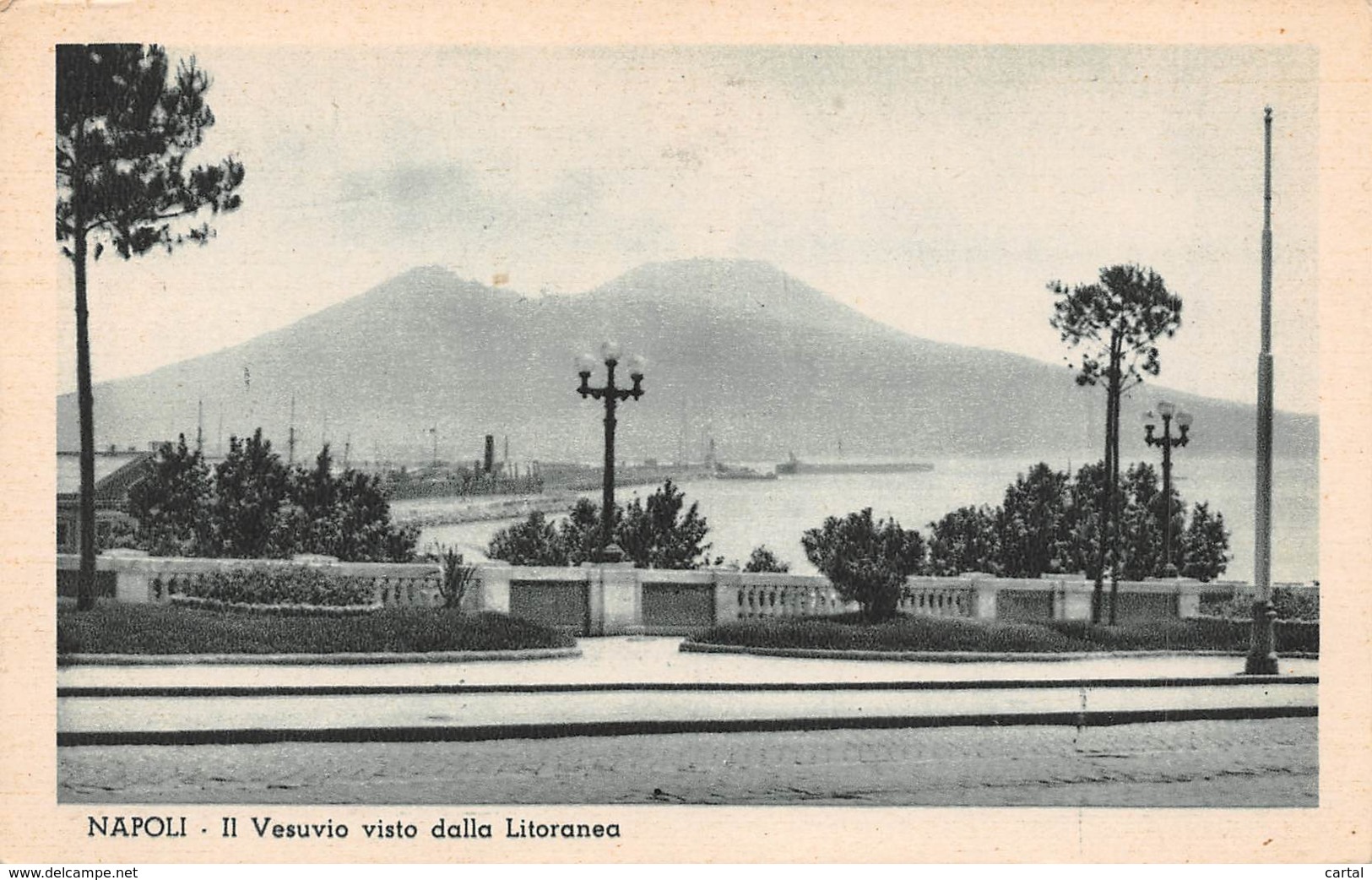 NAPOLI - Il Vesuvio Visto Dalla Litoranea - Napoli (Naples)