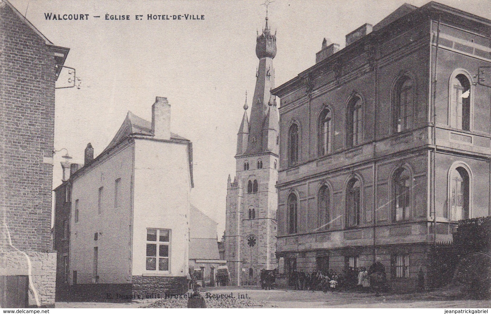 619 Walcourt Eglise Et Hotel De Ville - Walcourt