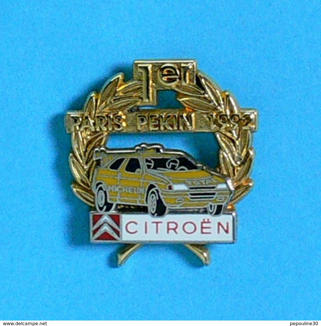 1 PIN'S  //  ** CITROËN / 1er PARIS PEKIN / 1992 ** . (Arthus Bertrand Paris) Double Moule - Citroën